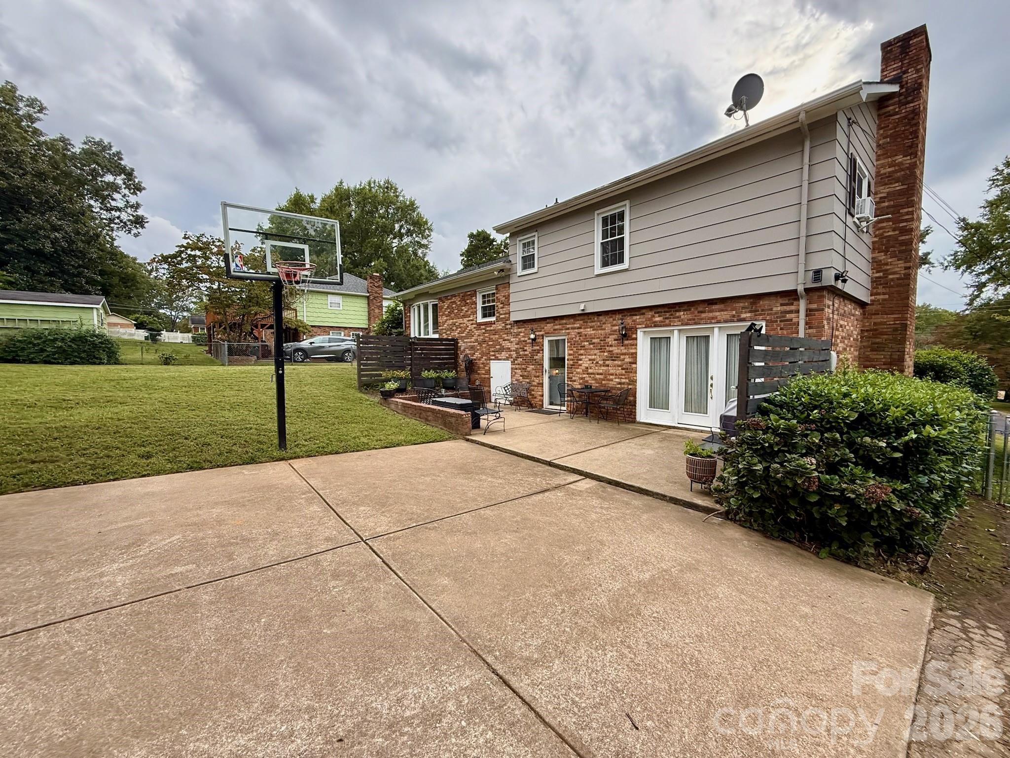 Sherwood Forest - Residential