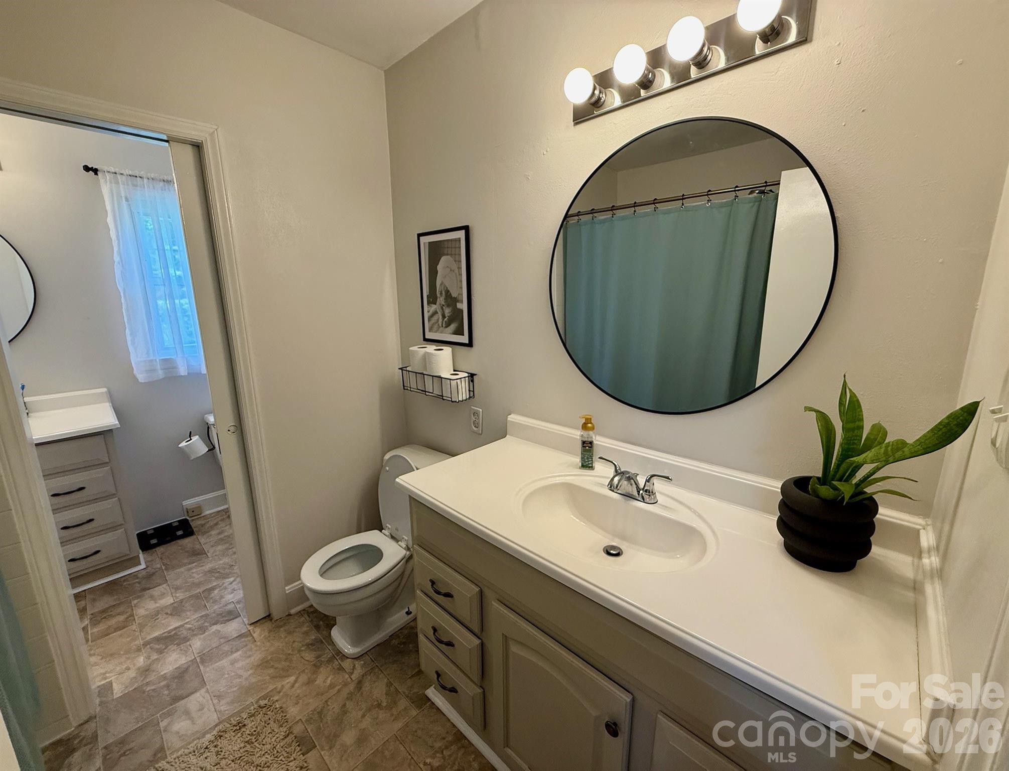 Sherwood Forest - Residential