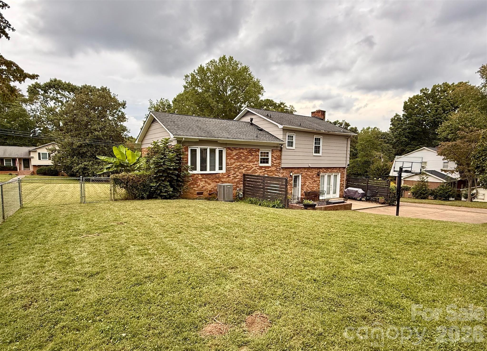 Sherwood Forest - Residential