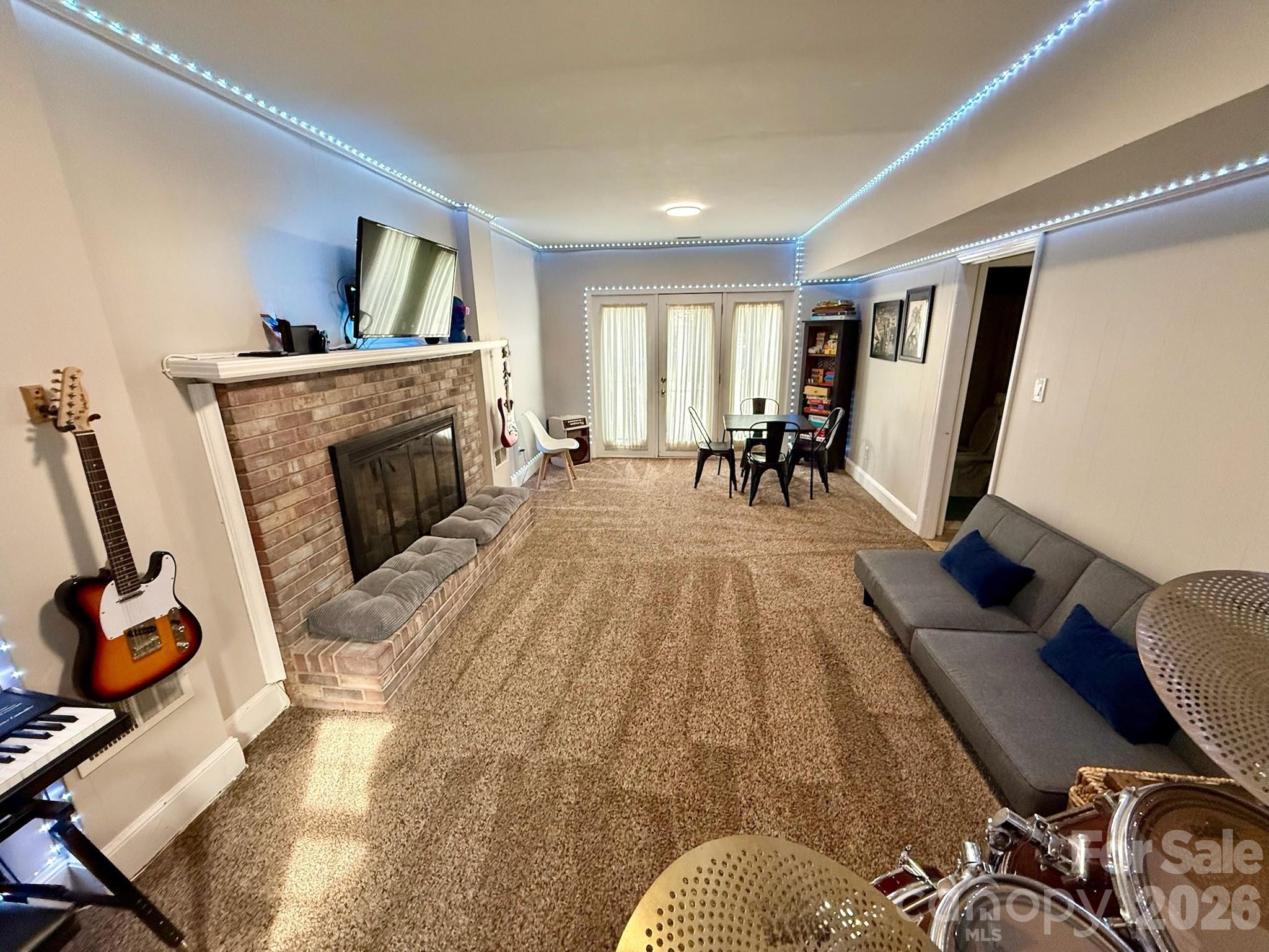 Sherwood Forest - Residential