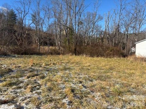 221 Crooked Creek Road Mars Hill NC 28754