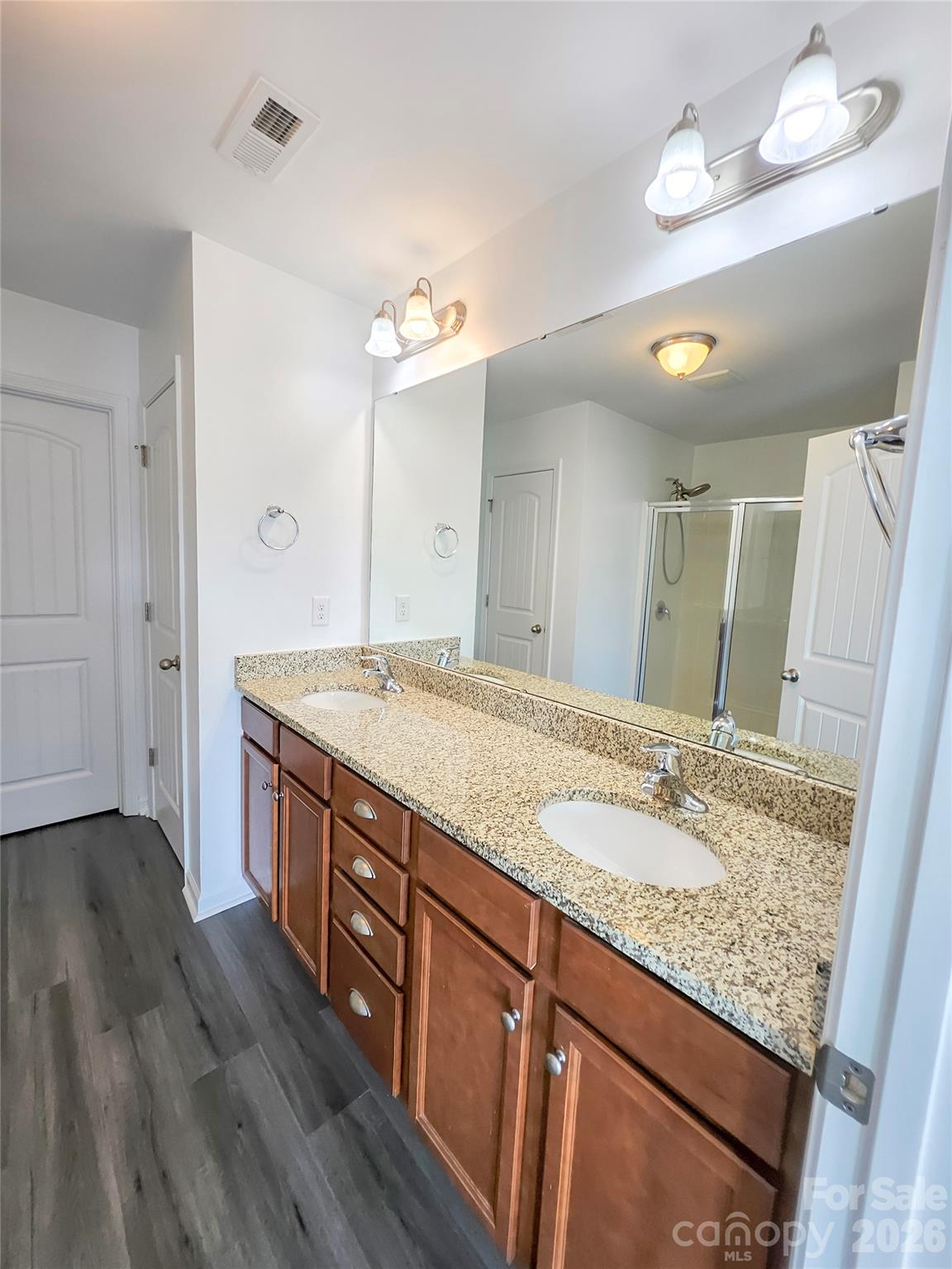 Brandon Oaks - Residential