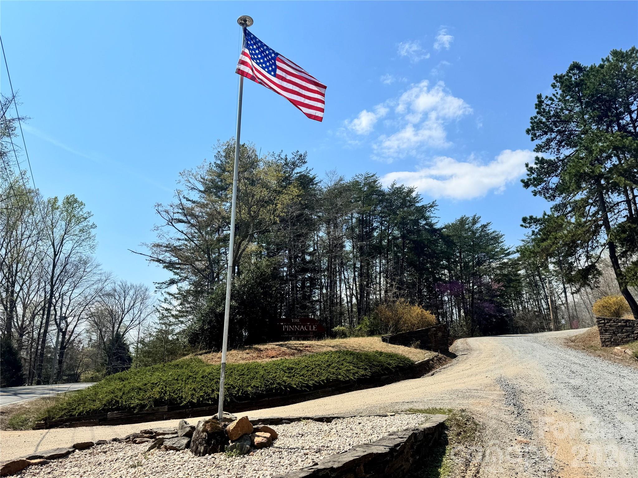 0000 Pinnacle Parkway