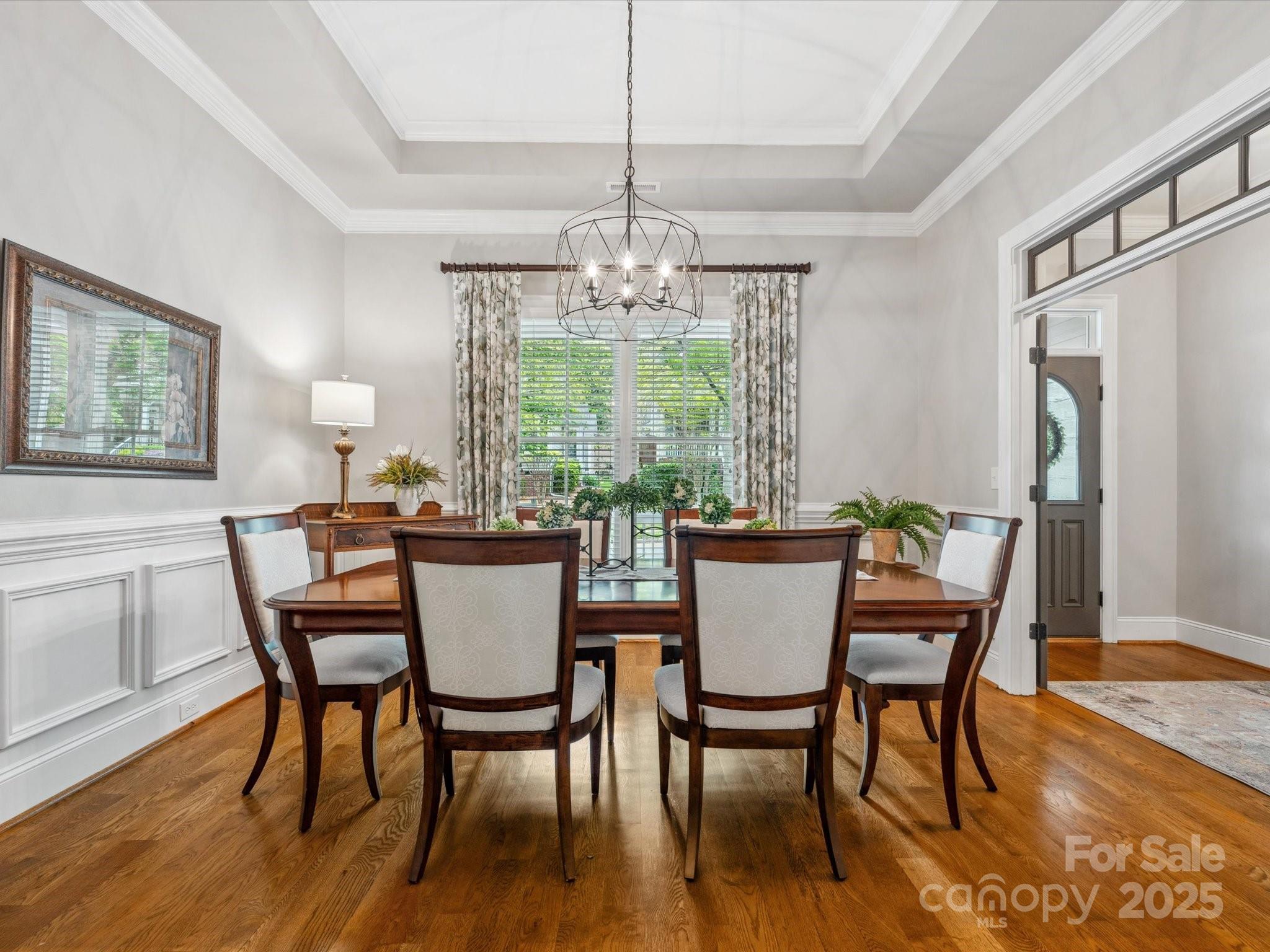 894 Stratford Run Drive