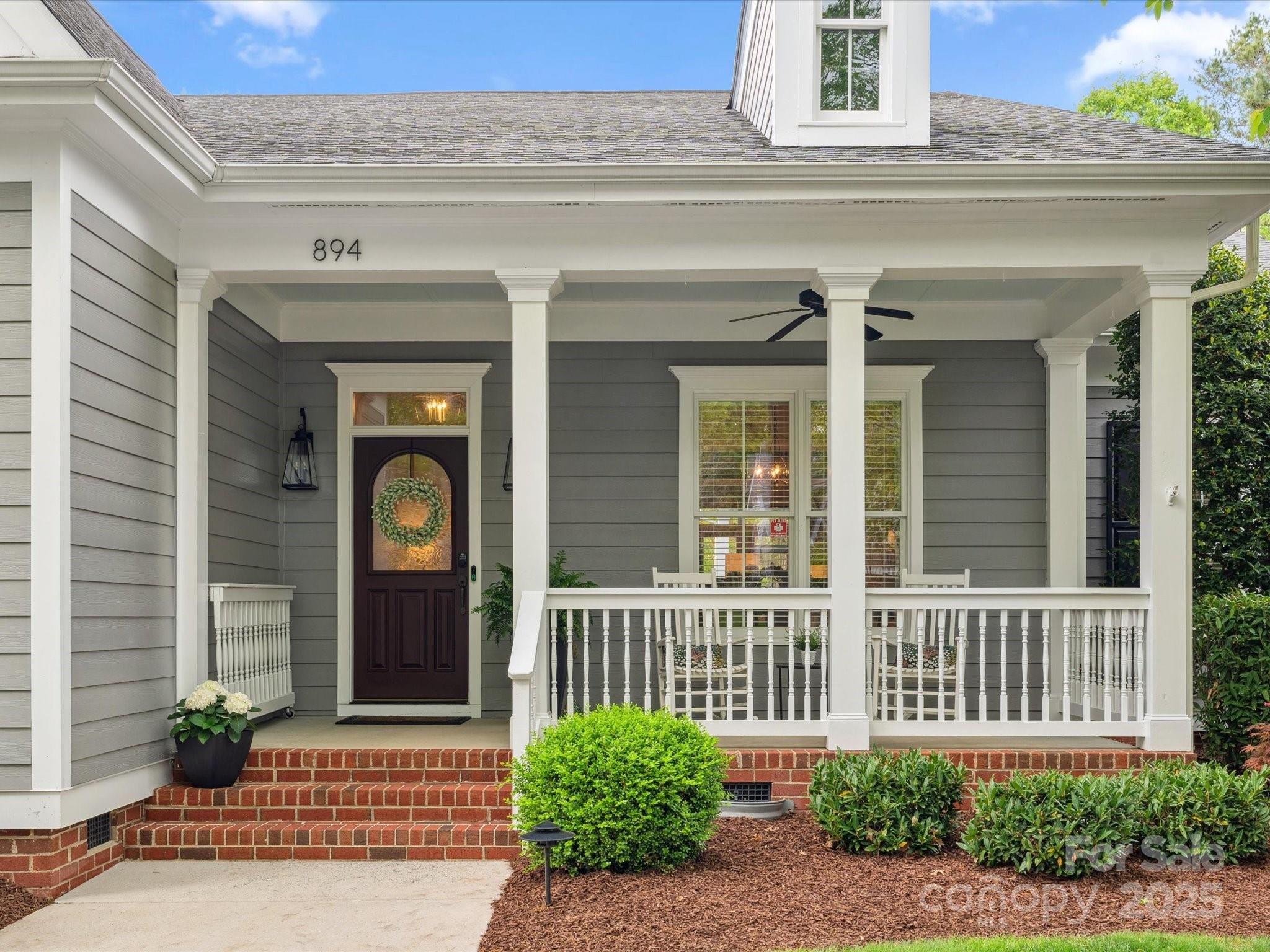 894 Stratford Run Drive