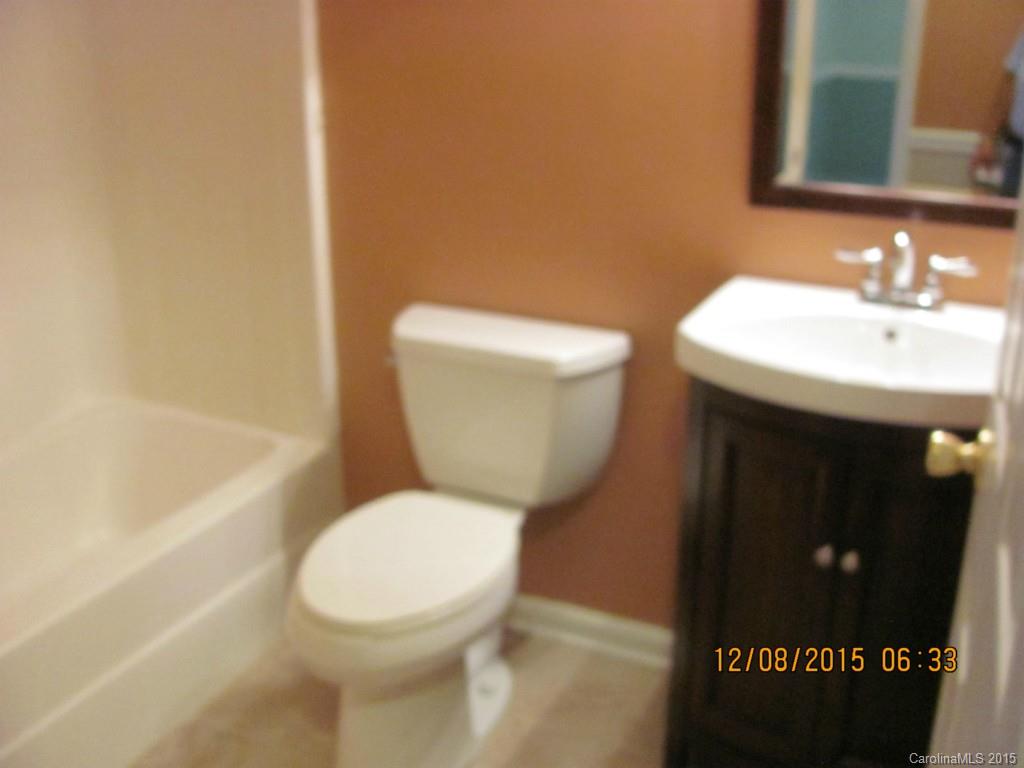 Hidden Lakes - Residential