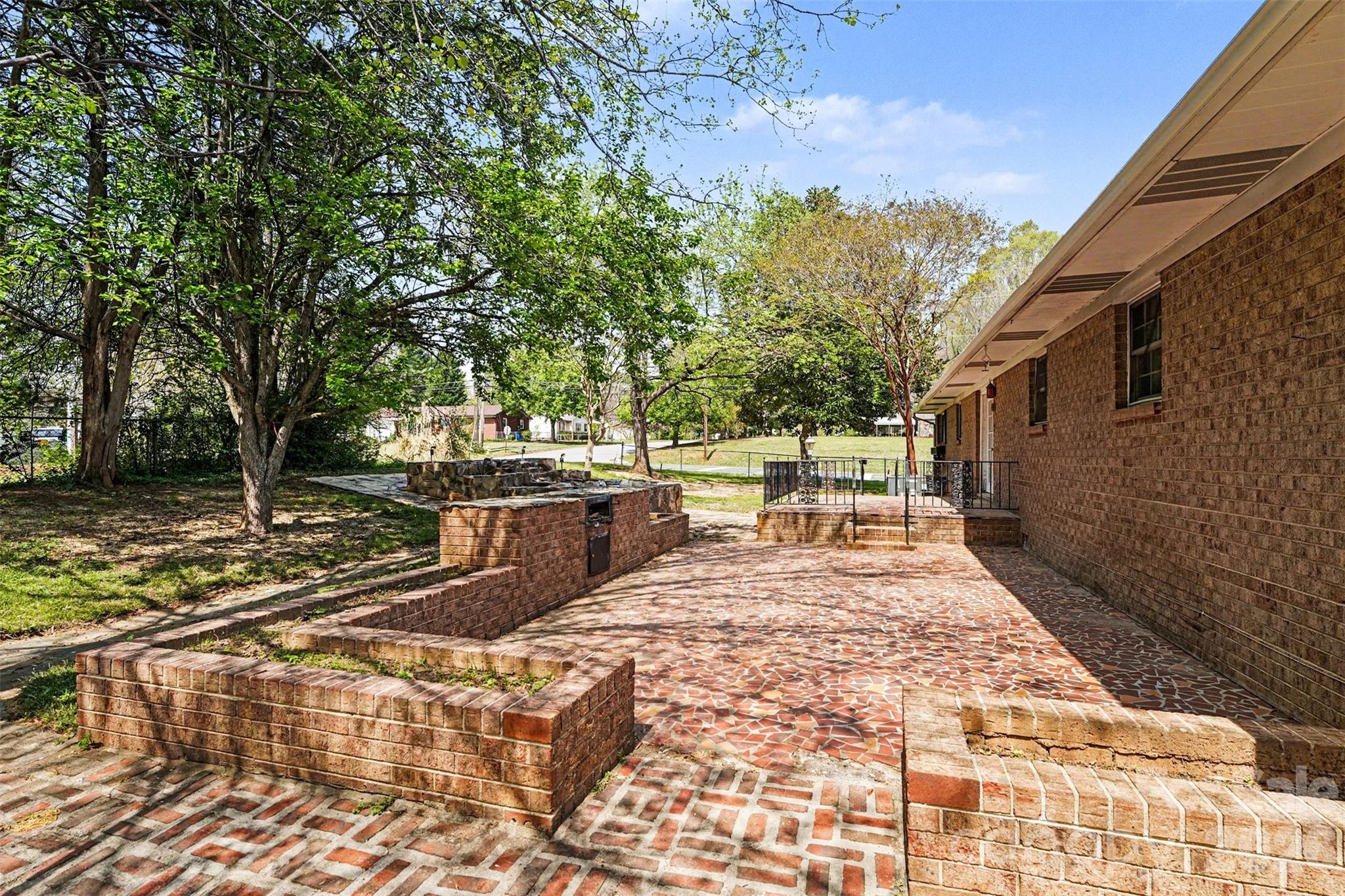 Woodcrest - Residential