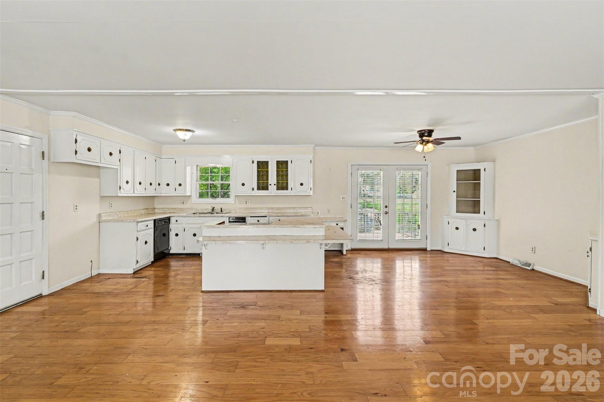 Woodcrest - Residential