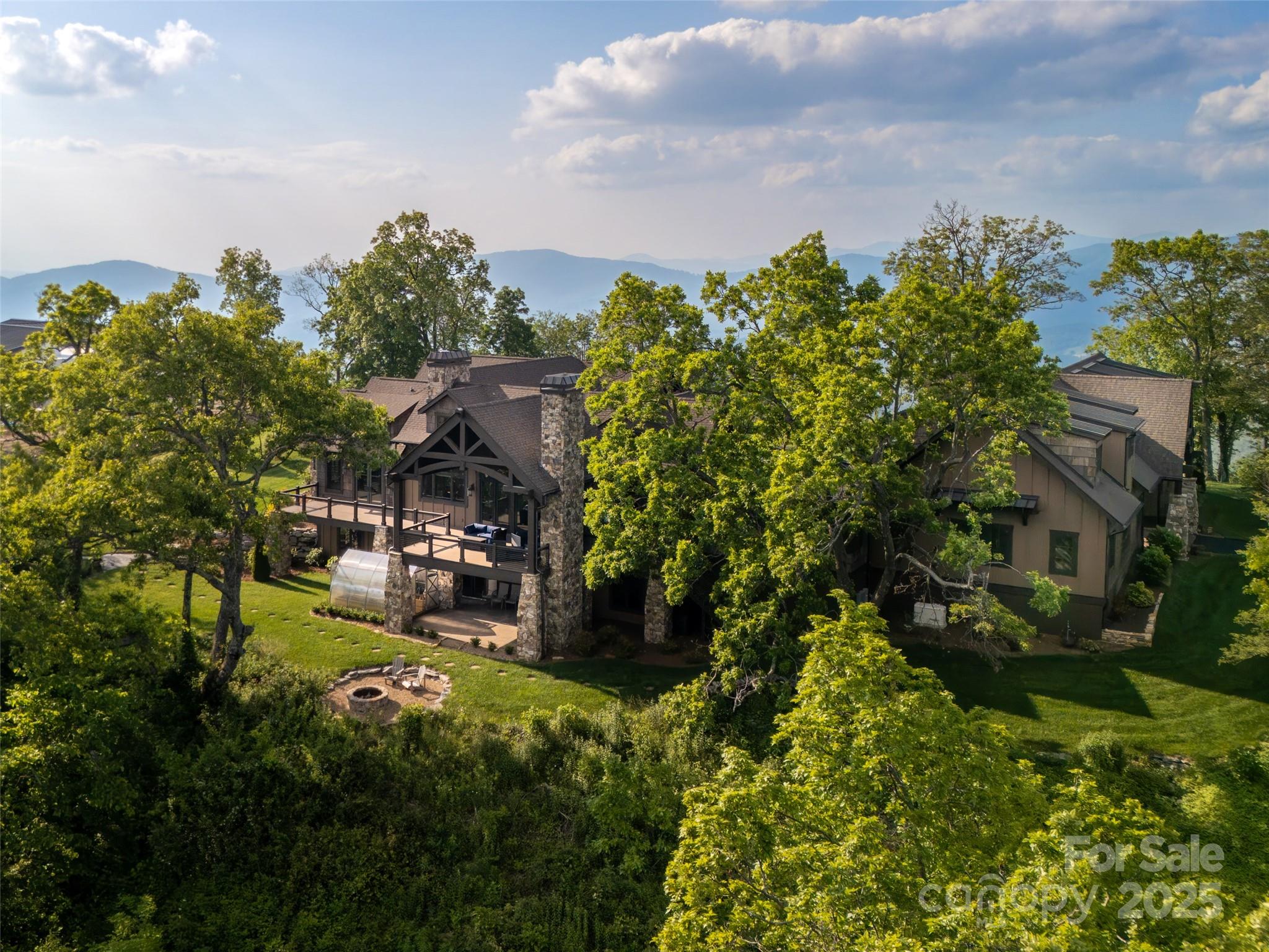 93 N Snow Ridge Drive