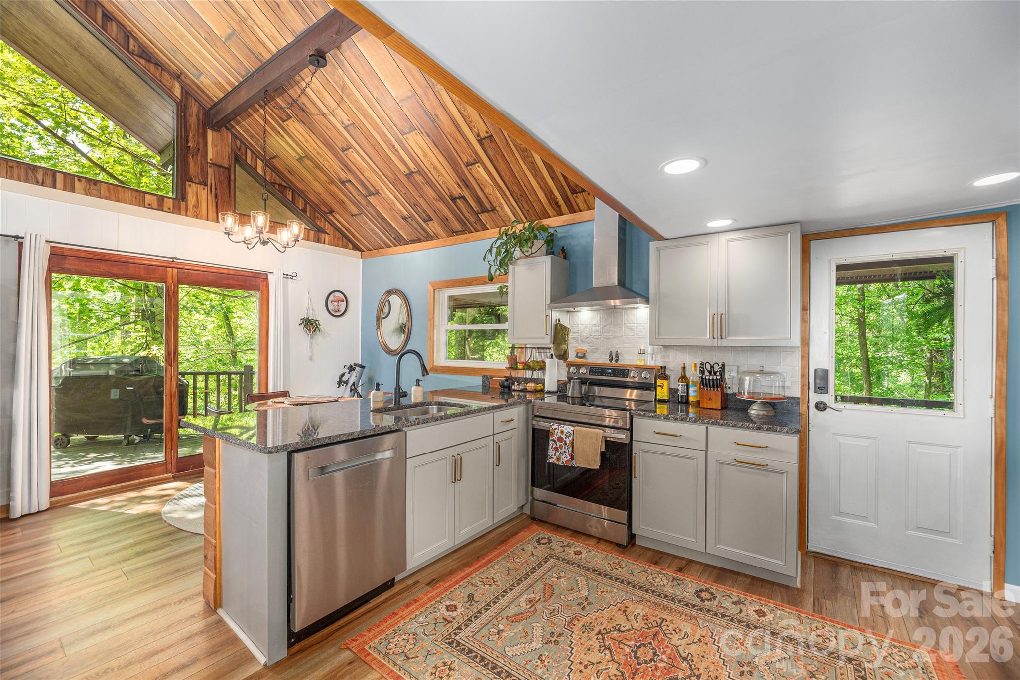 154 Timberside Drive