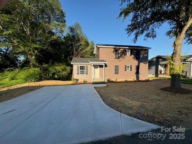 112 GILLIATT Street 1