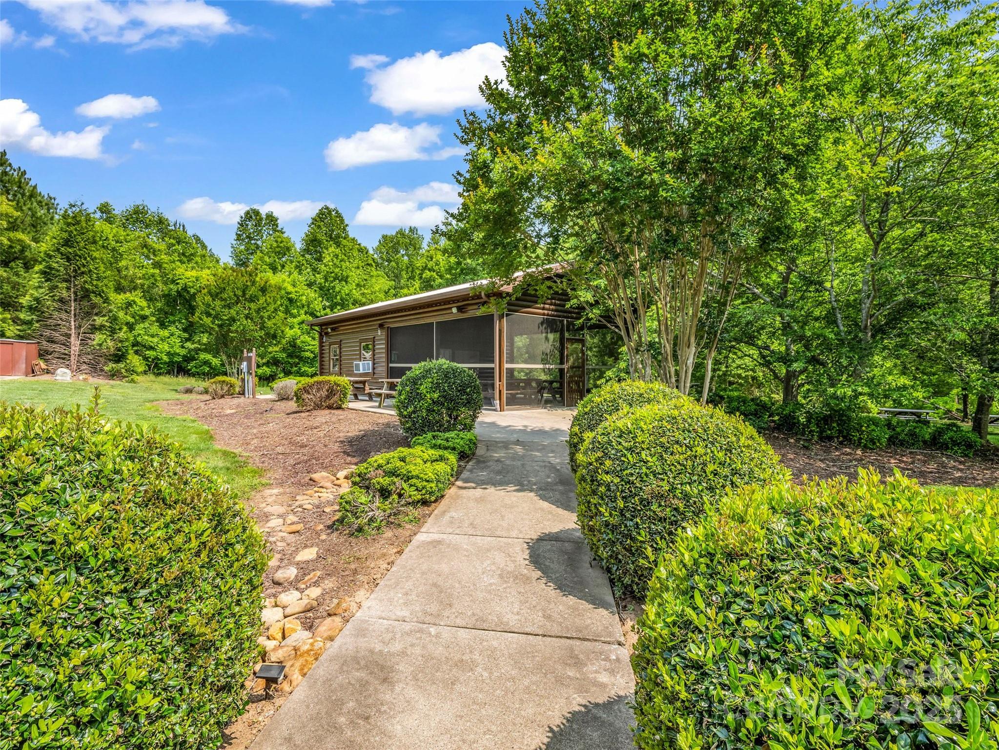 Clearwater Creek - Land