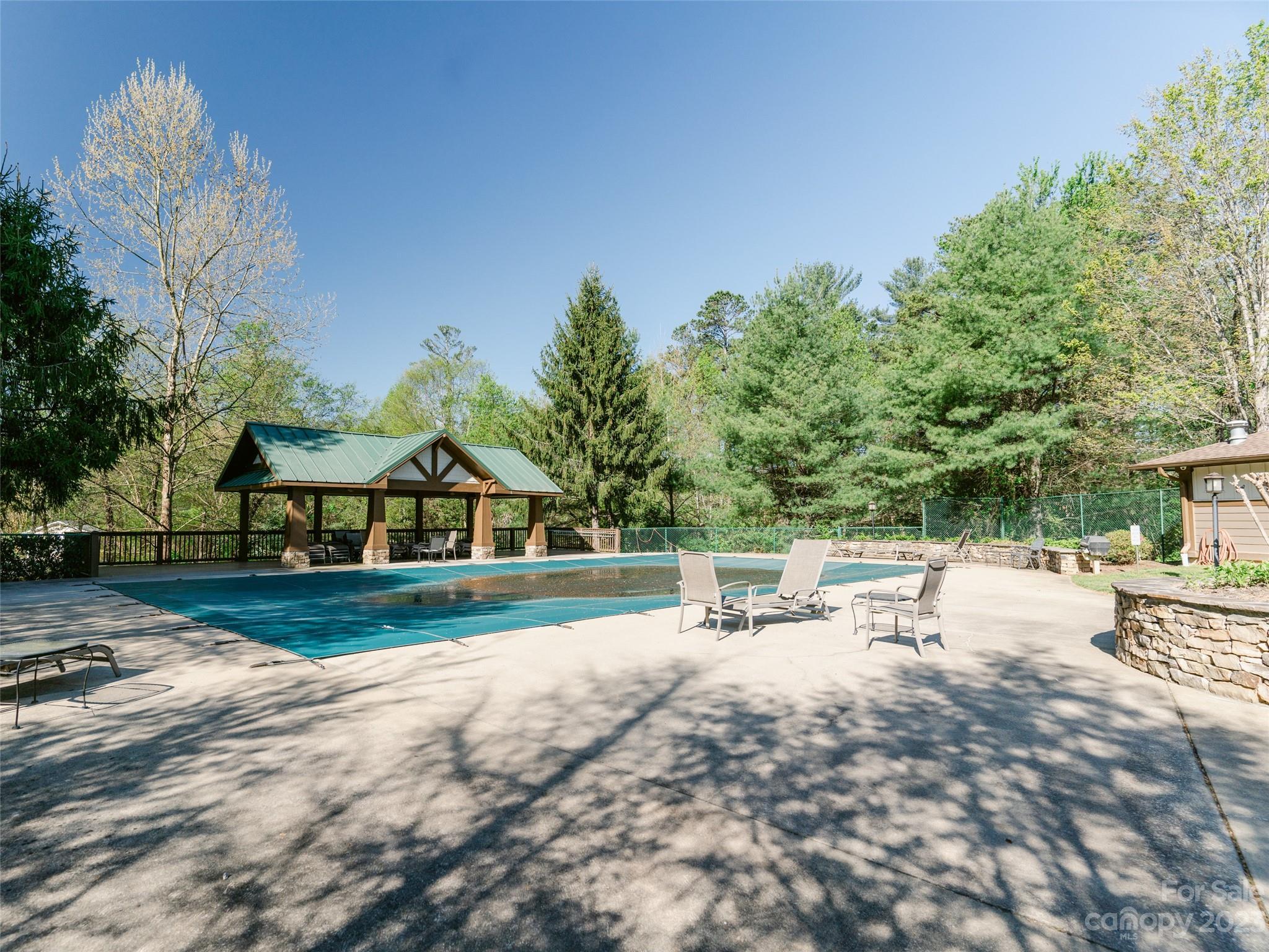 Wolfpen - Residential