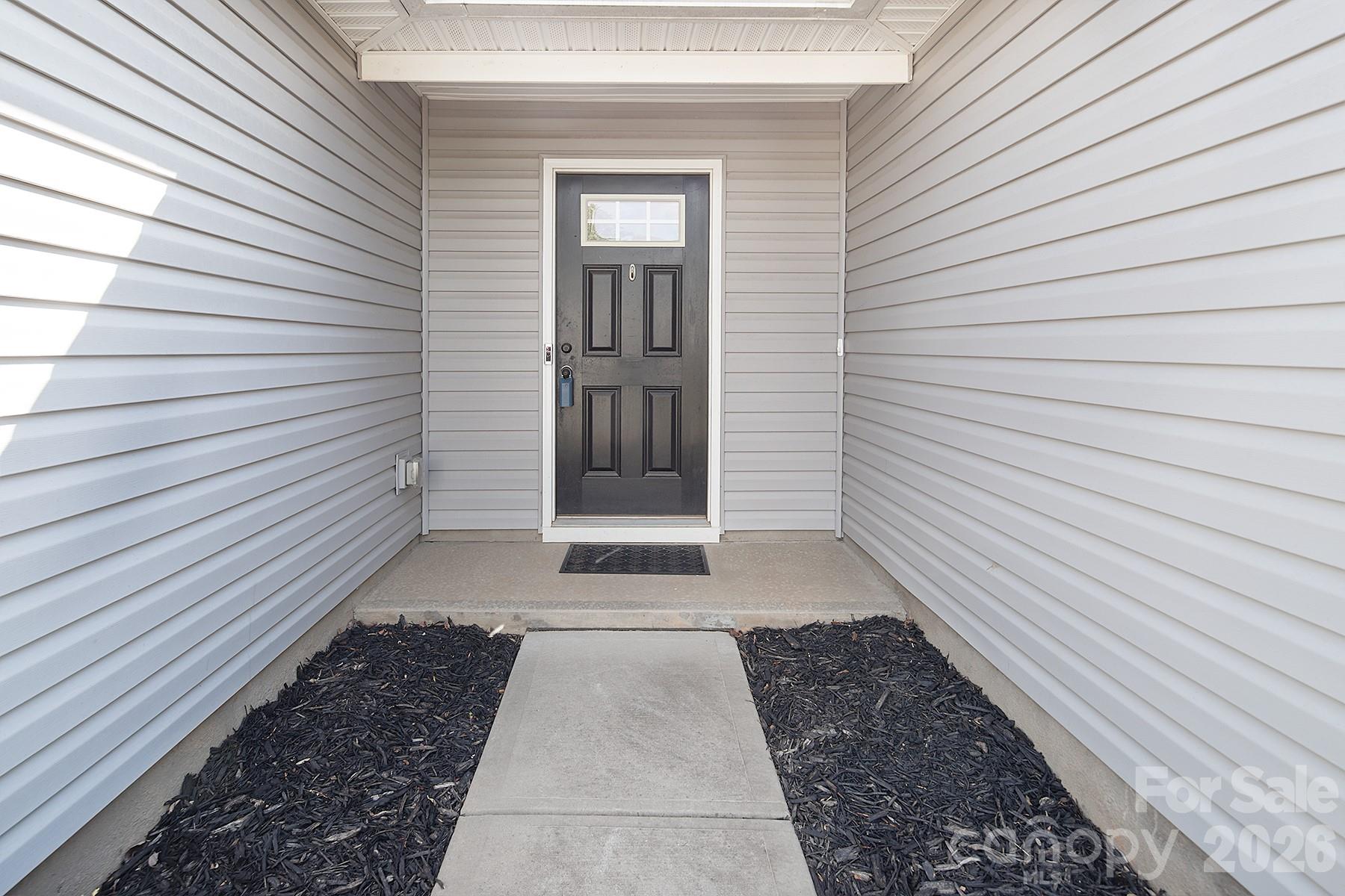 2458 Thorn Spring Lane SE