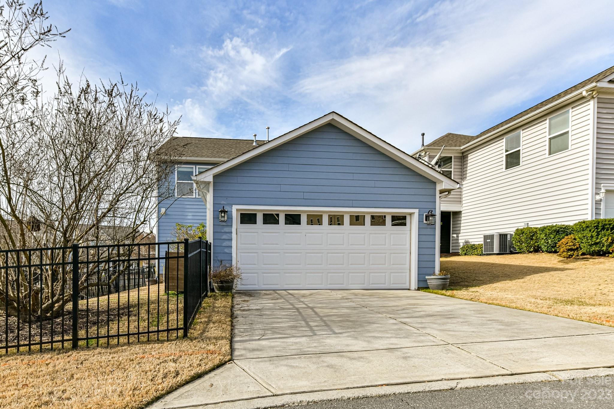 Parkway Crossing - Residential