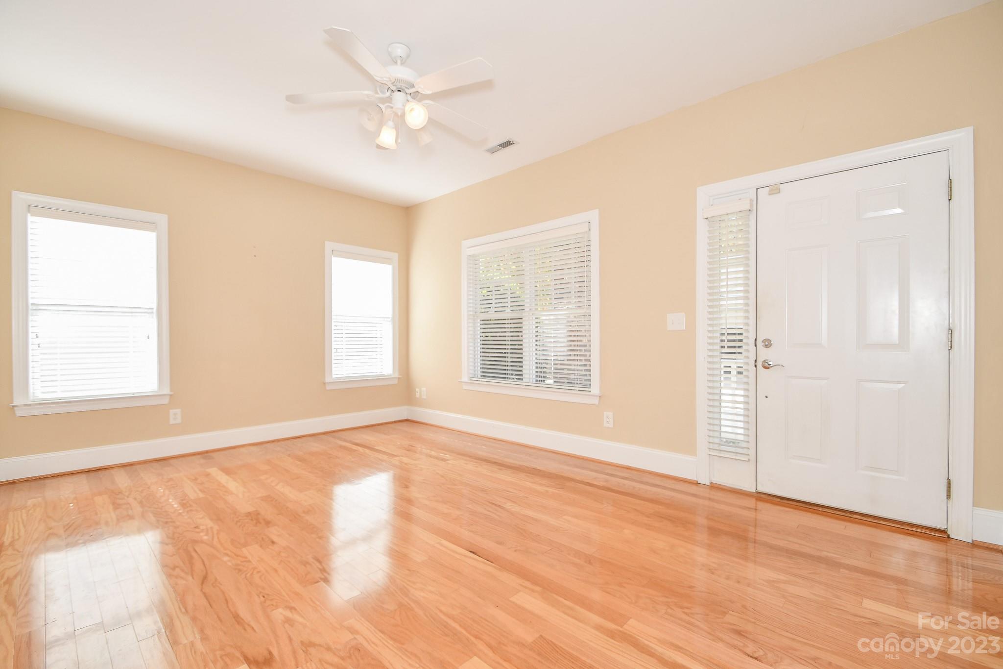 Village of Woodridge - Residential