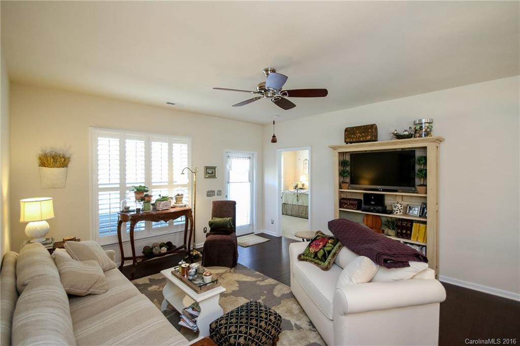 Sun City Carolina Lakes - Residential