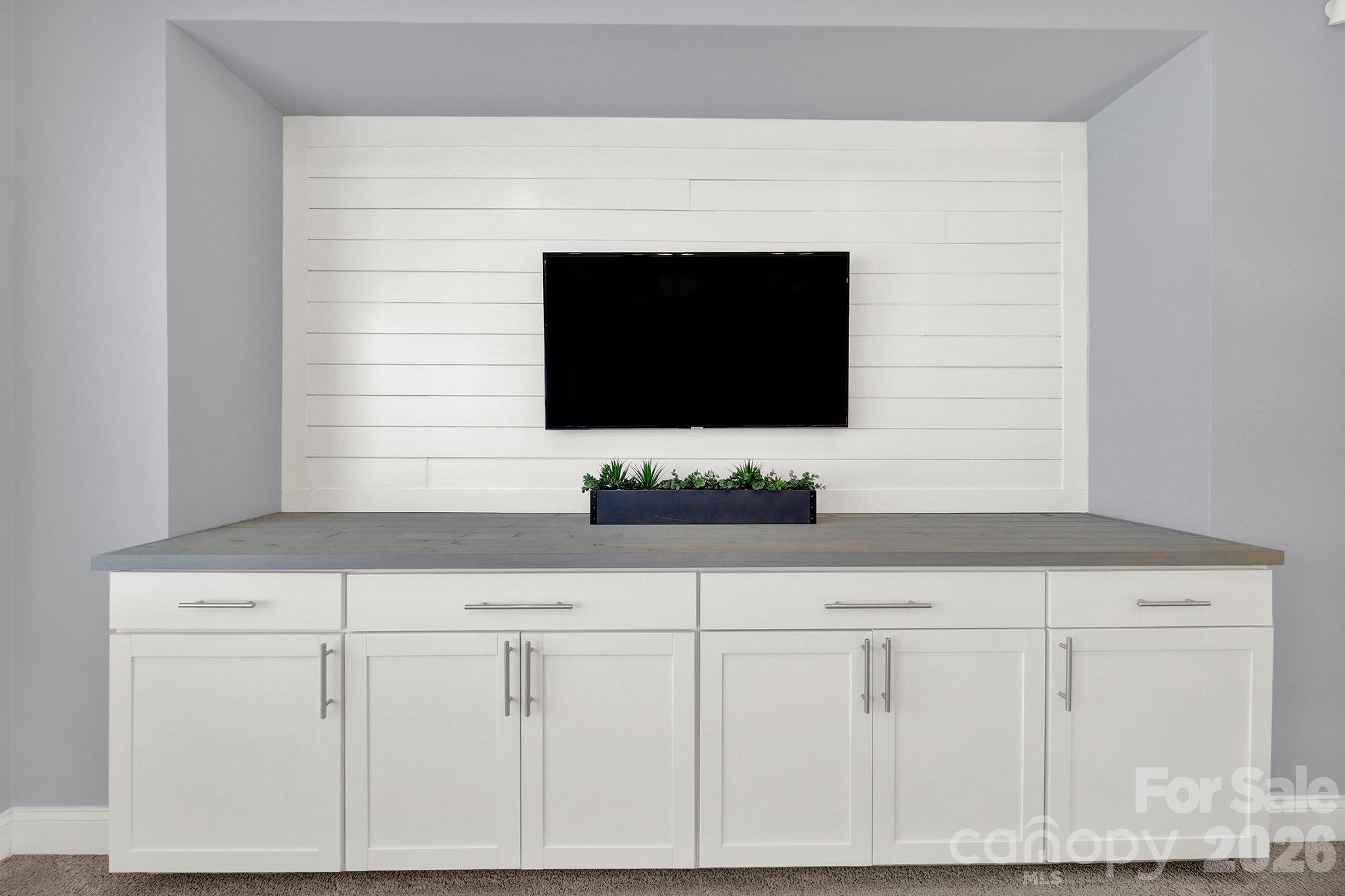 Brayden - Residential