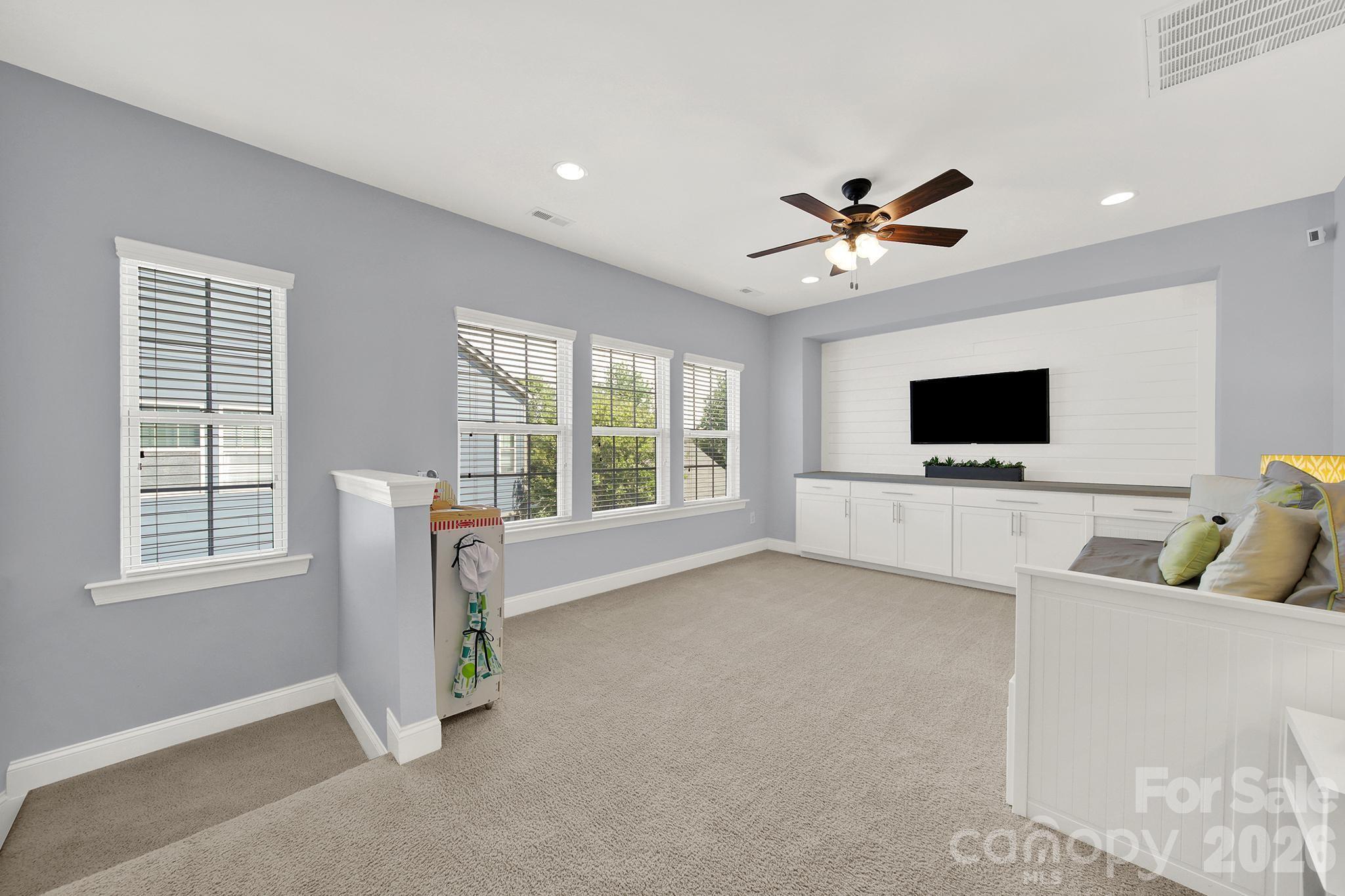 Brayden - Residential