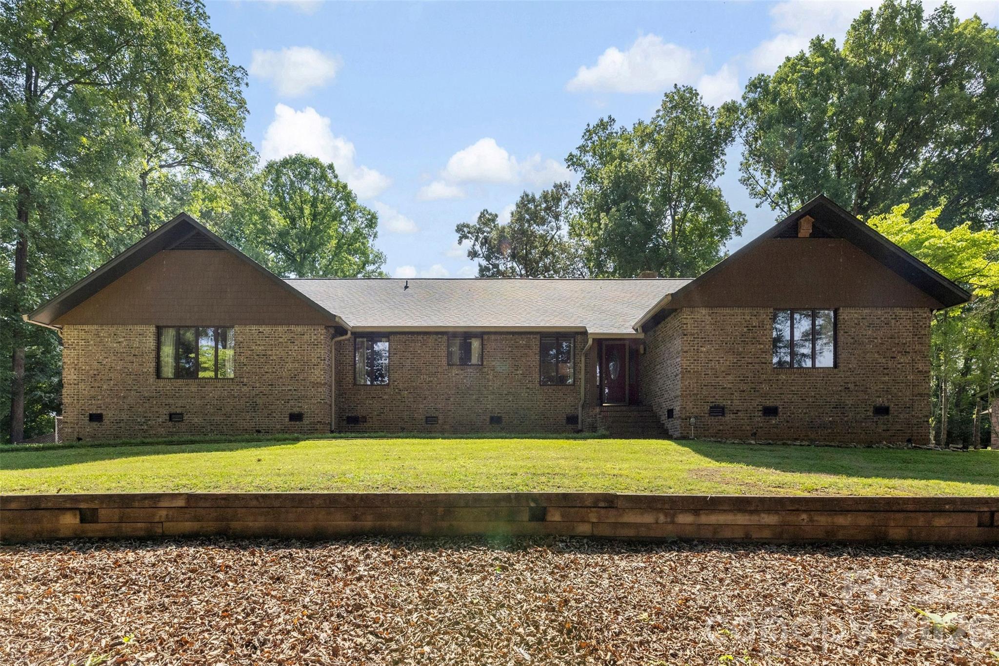 114 Old Mine Road