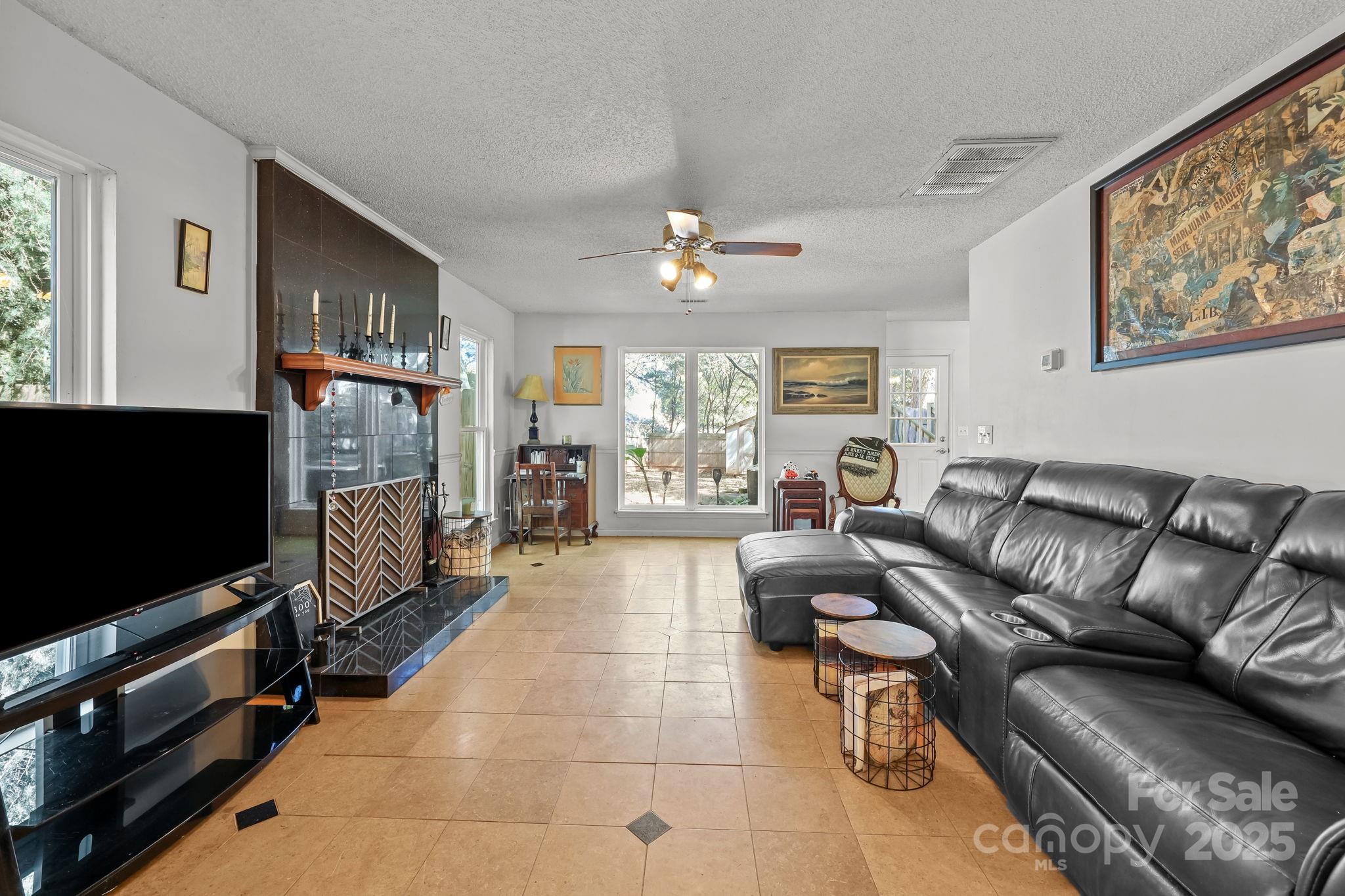 Hilltop - Residential