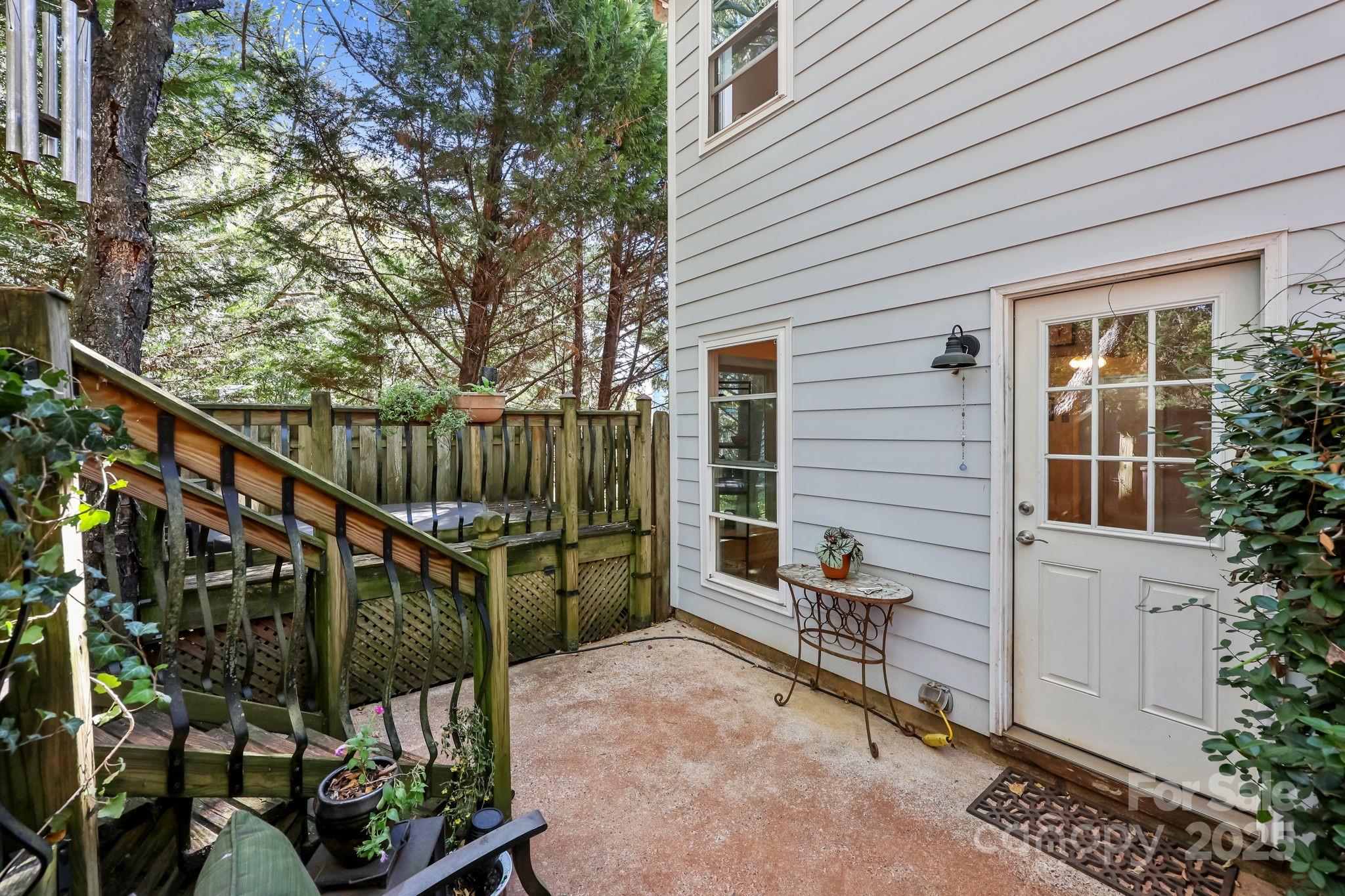 Hilltop - Residential