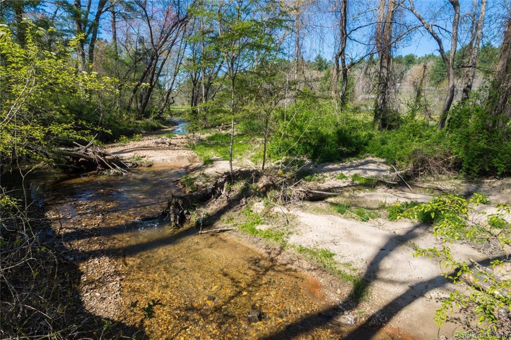 Robinson Creek - Land