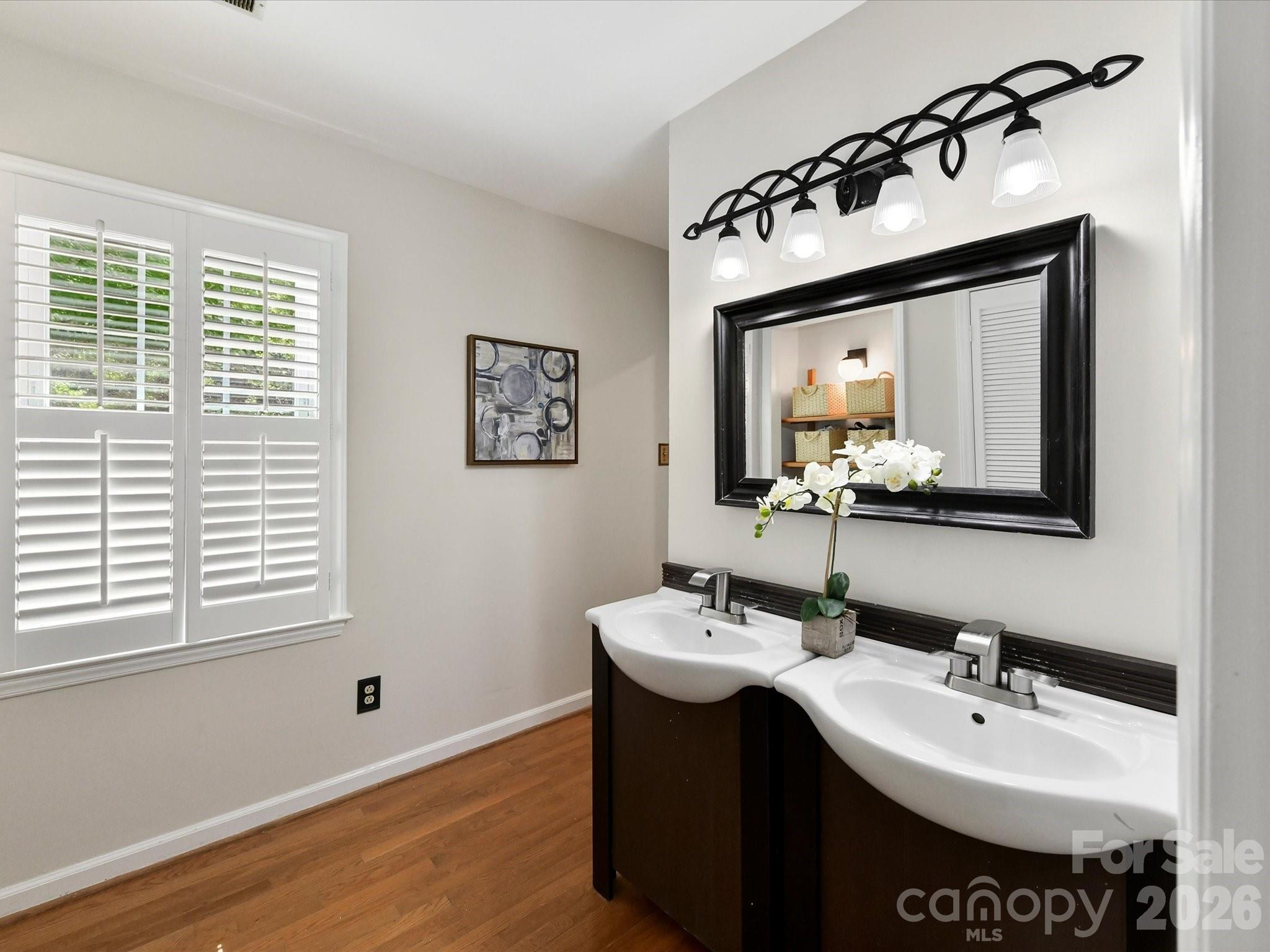 Sturnbridge - Residential