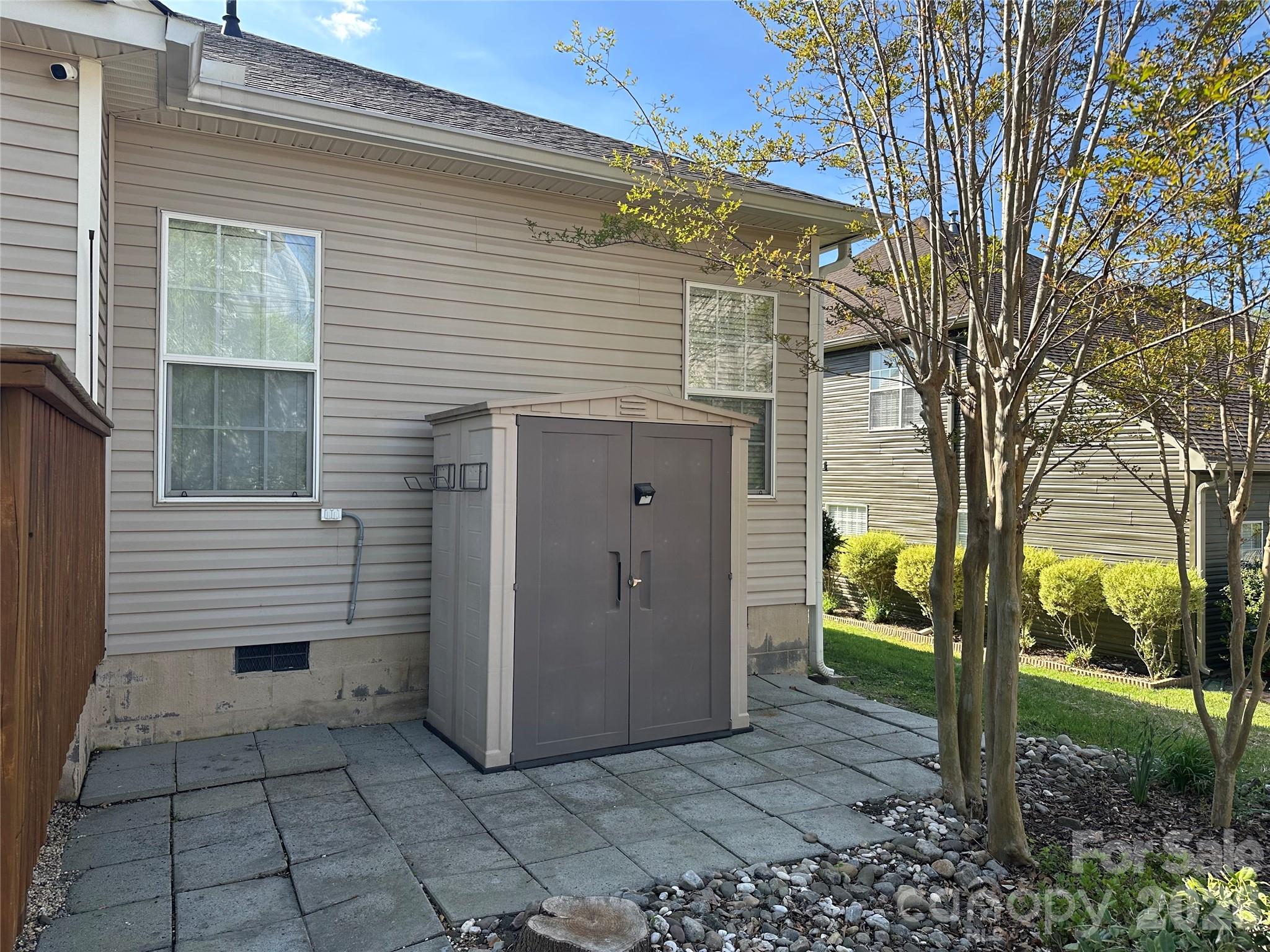 Hallmark Glen - Residential