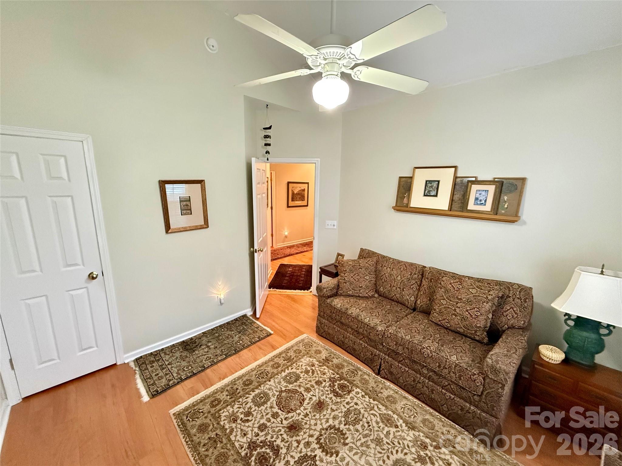 Hallmark Glen - Residential