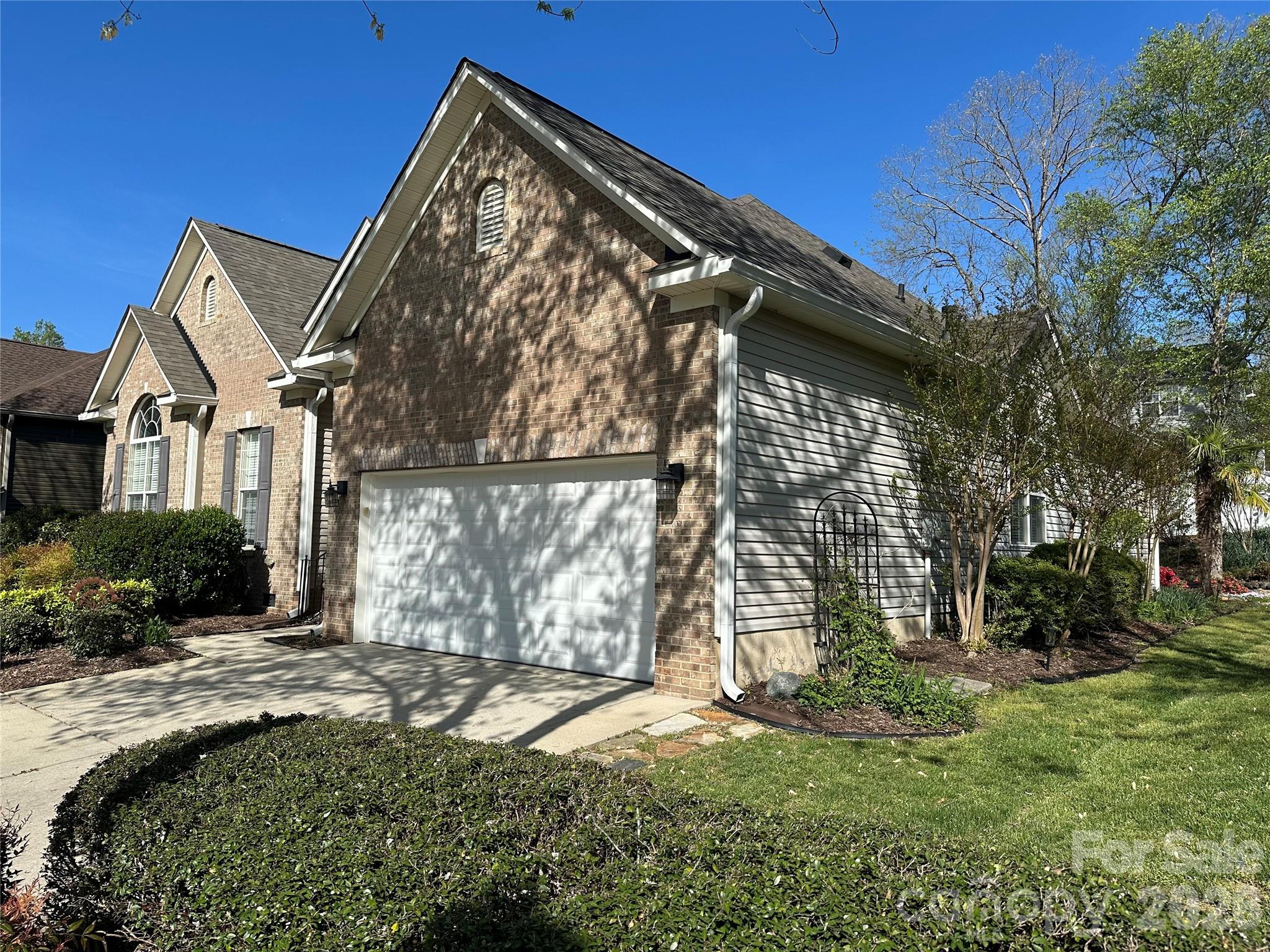 Hallmark Glen - Residential