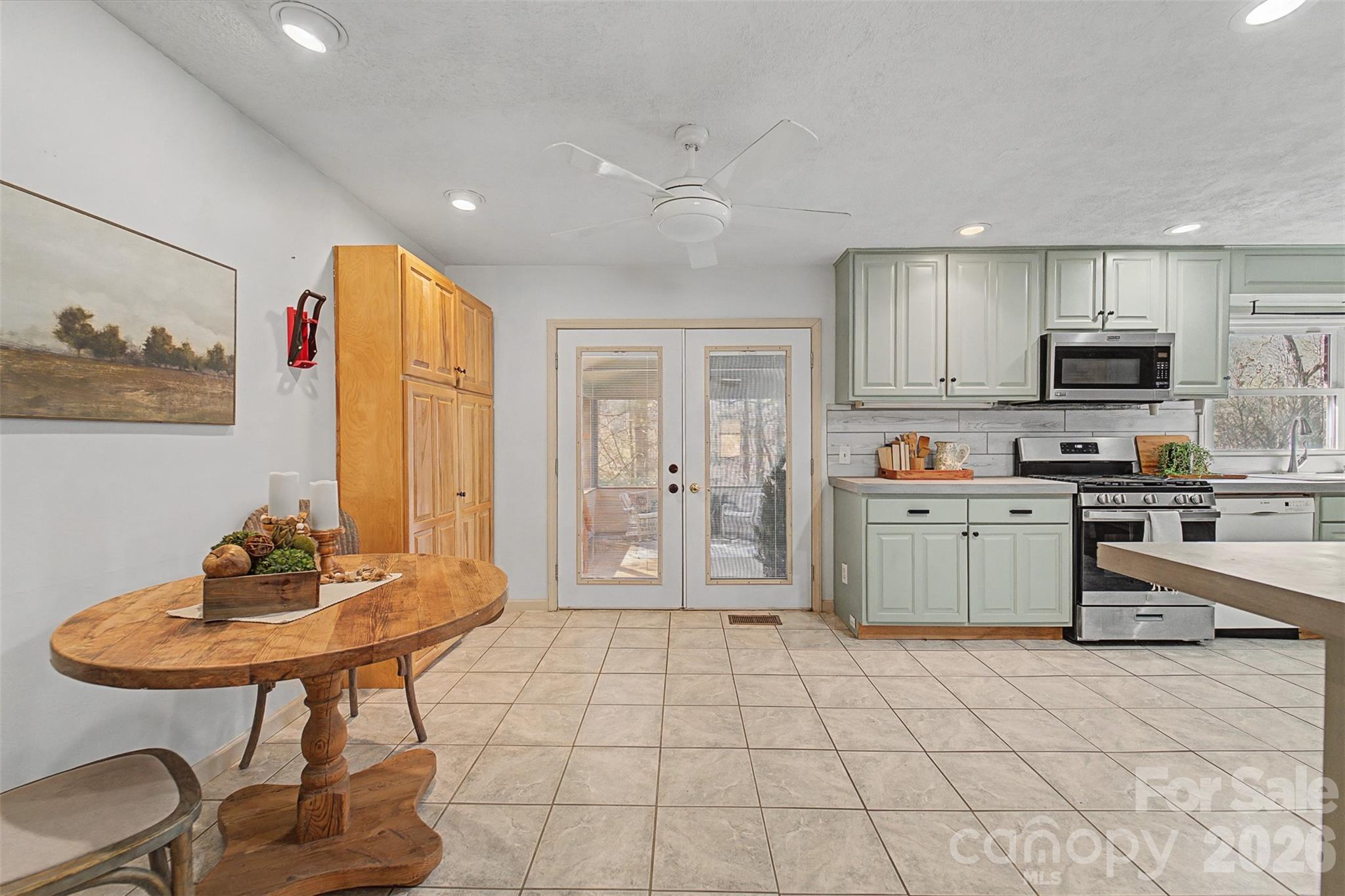 Forest Hills - Residential