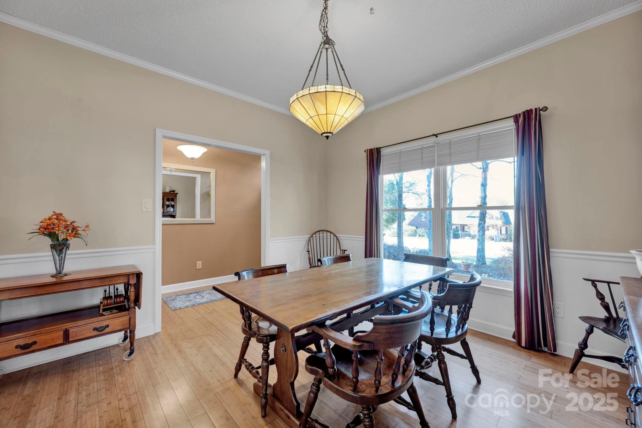 161 Picwyck Drive