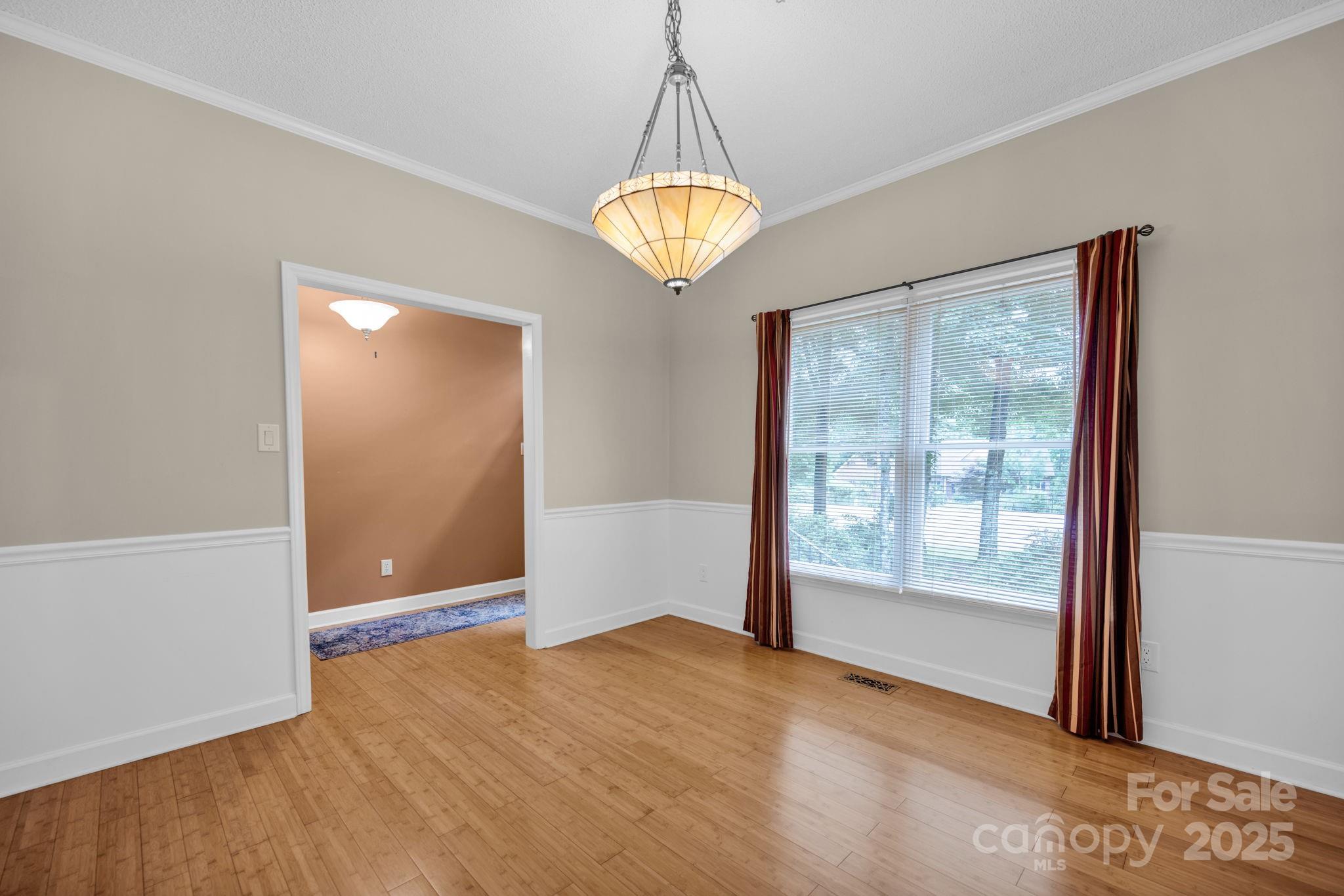161 Picwyck Drive