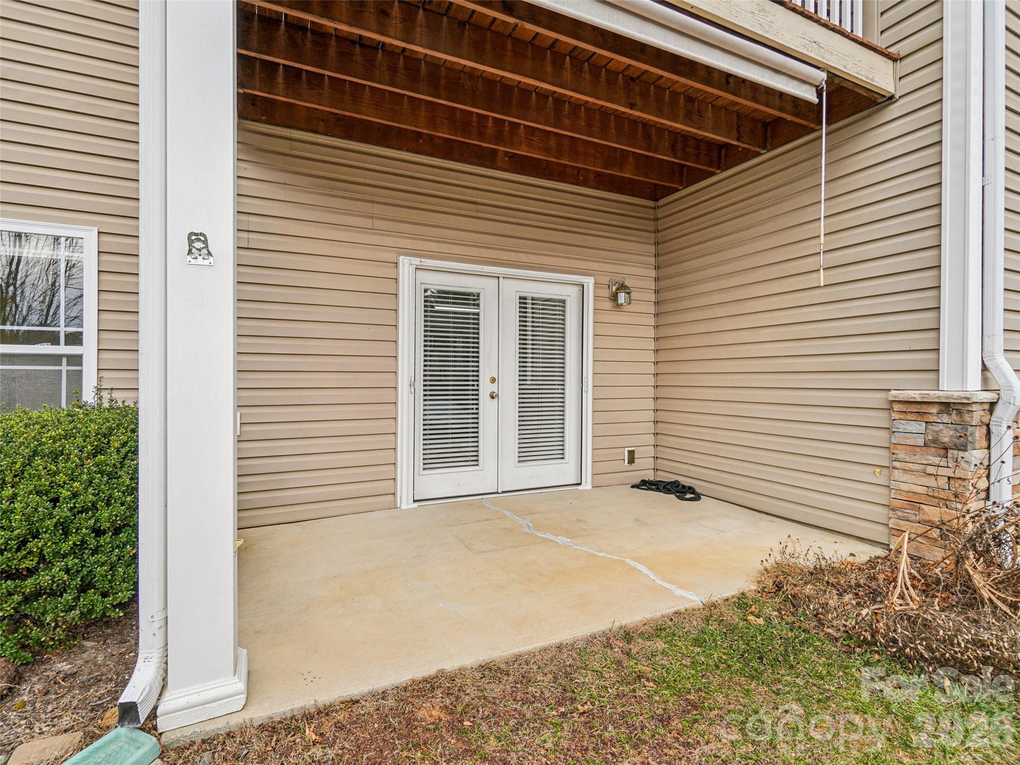 9 Northbrook Place A