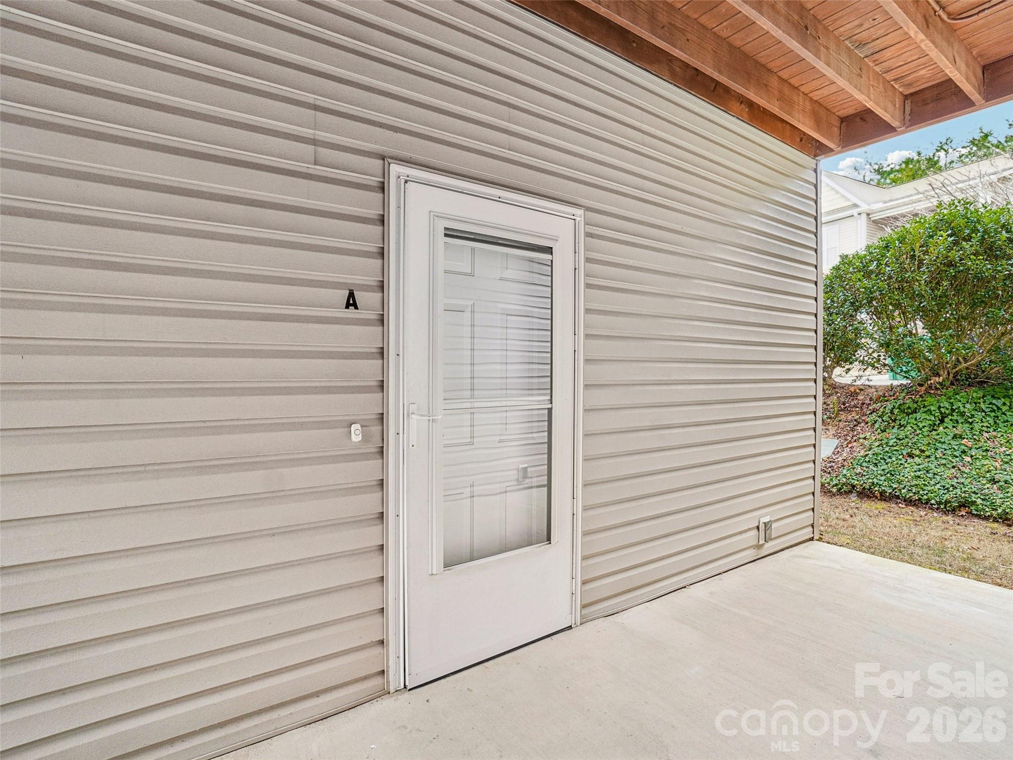 9 Northbrook Place A