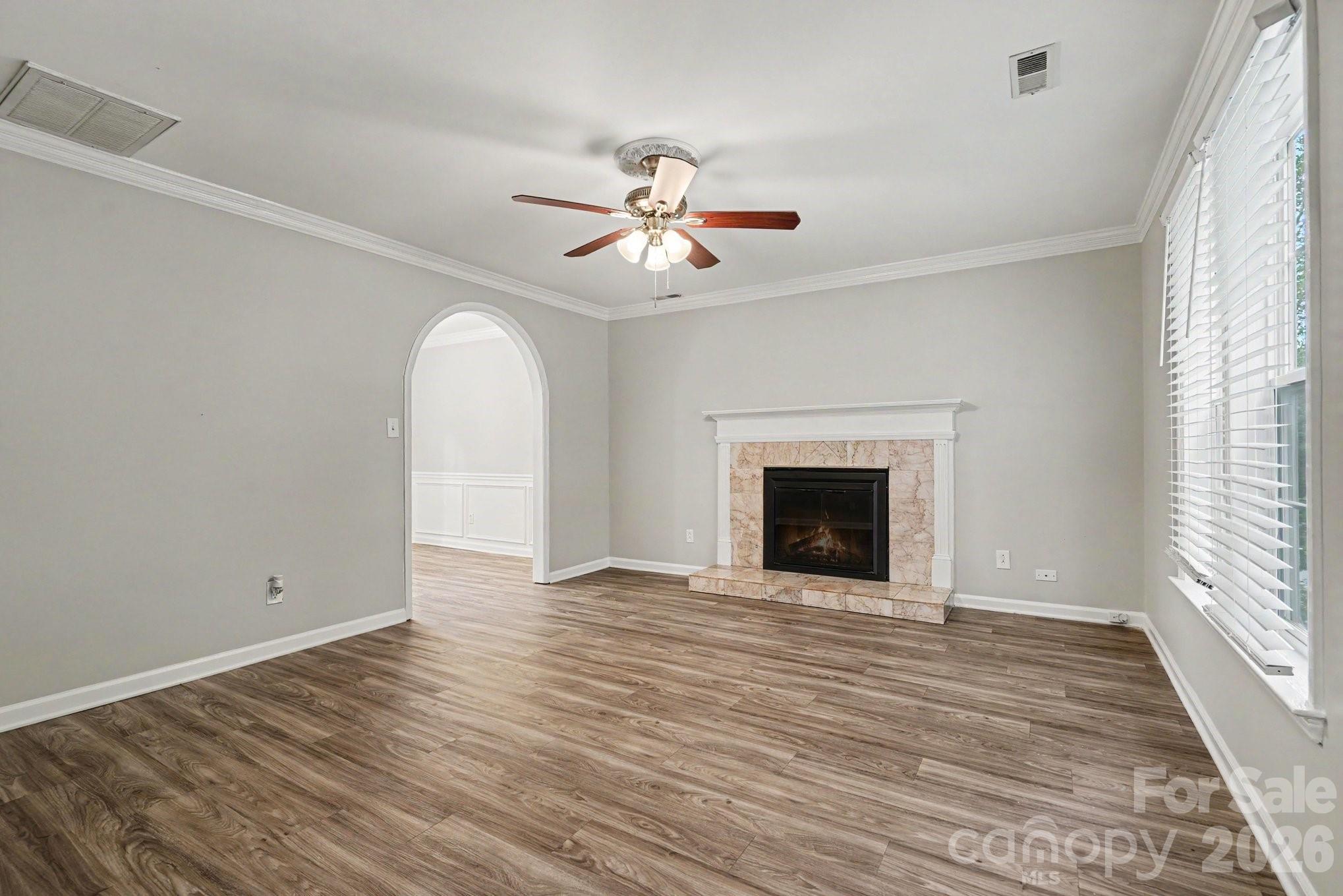 8904 Brown Oak Court