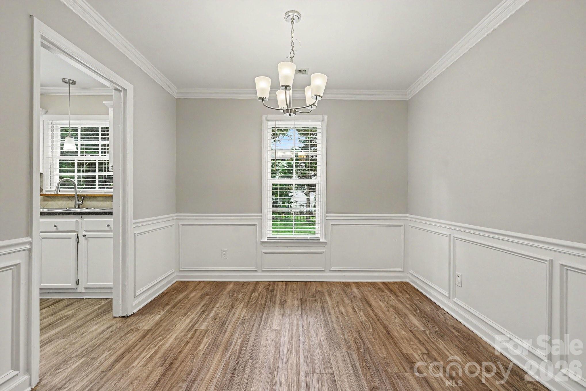 8904 Brown Oak Court