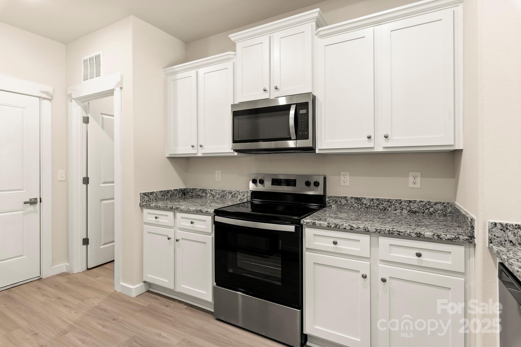 1522 Doran Terrace