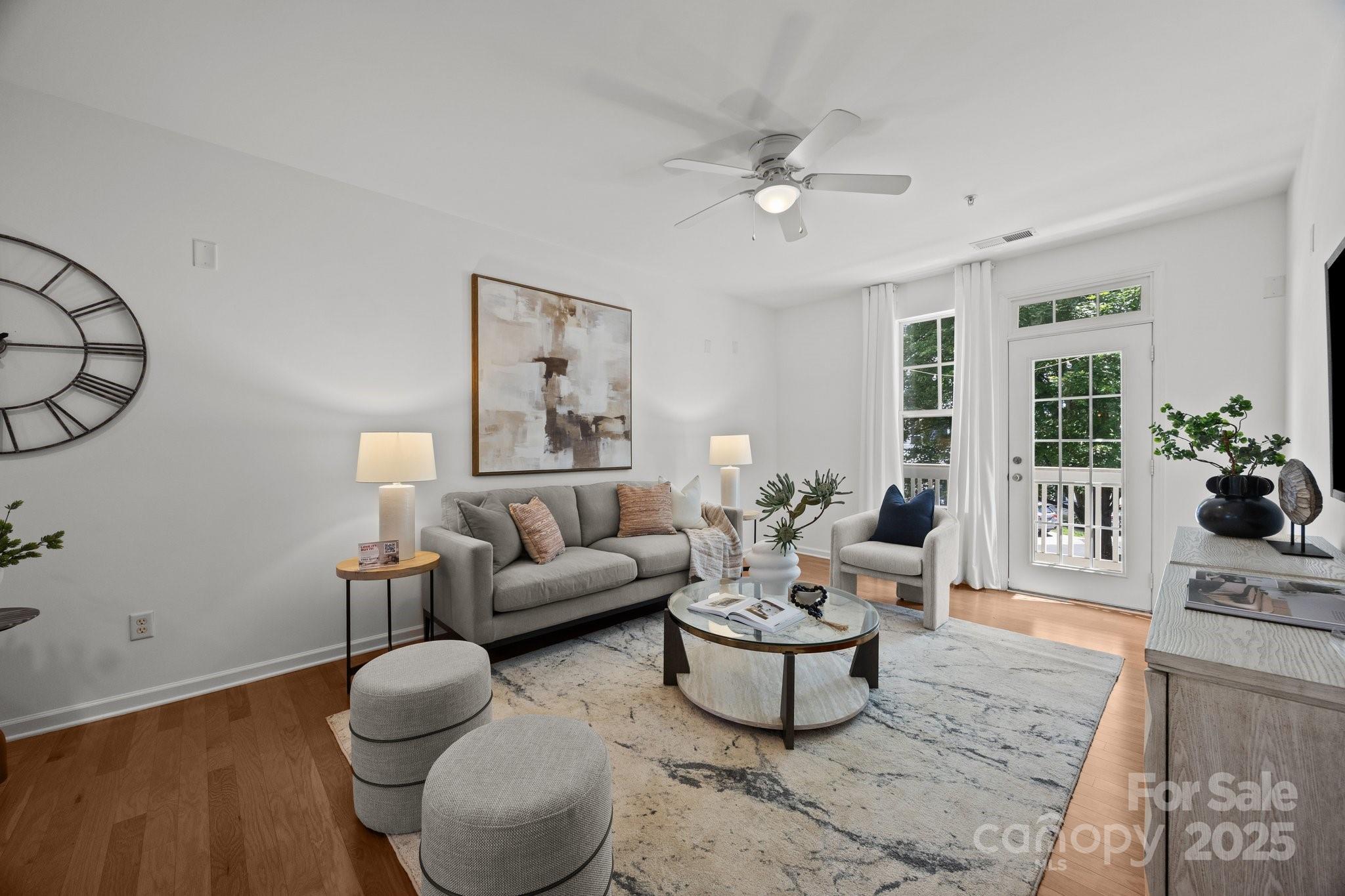 1556 Walnut View Drive