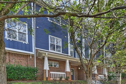 1556 Walnut View Drive Charlotte NC 28208