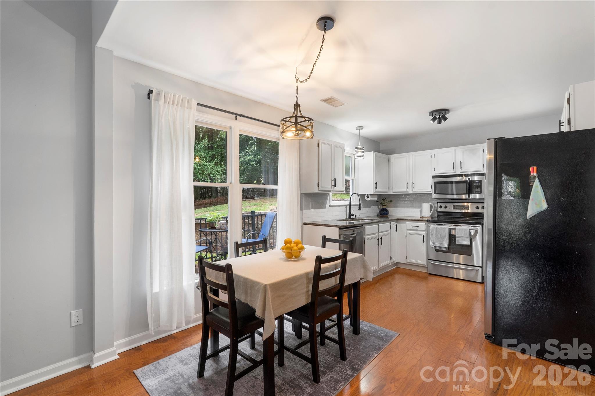 Tega Cay - Residential