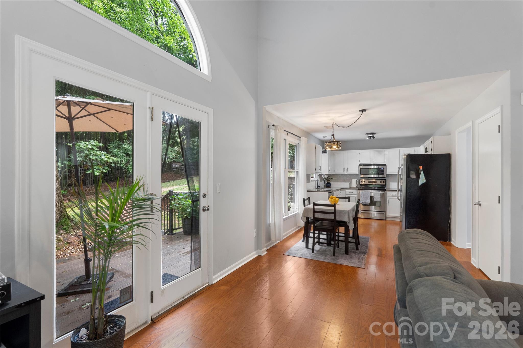 Tega Cay - Residential