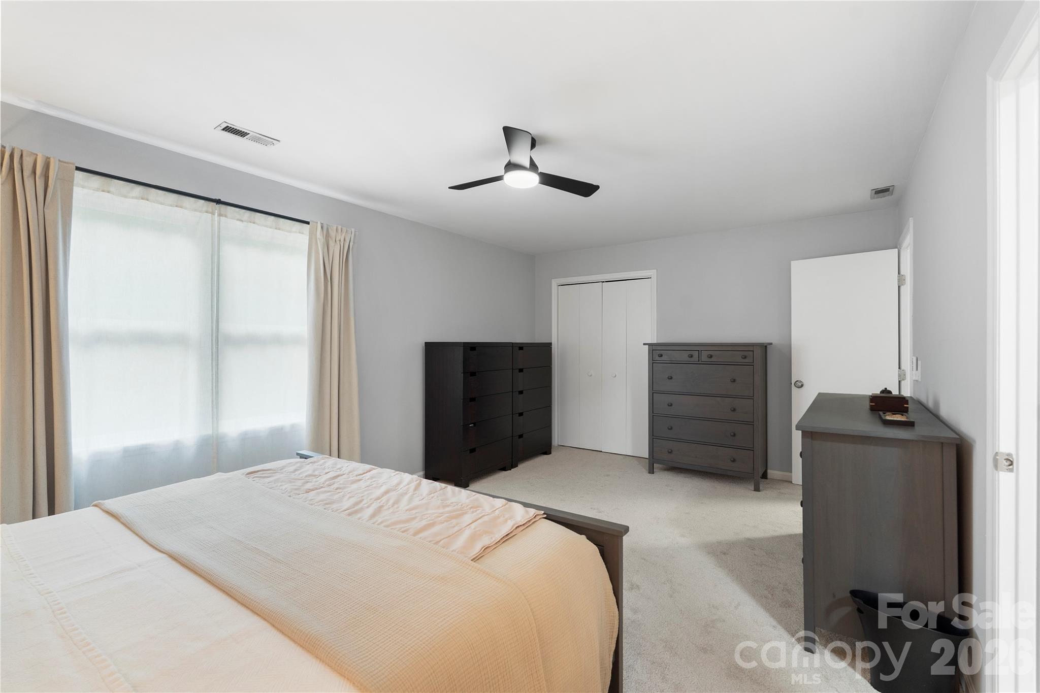 Tega Cay - Residential