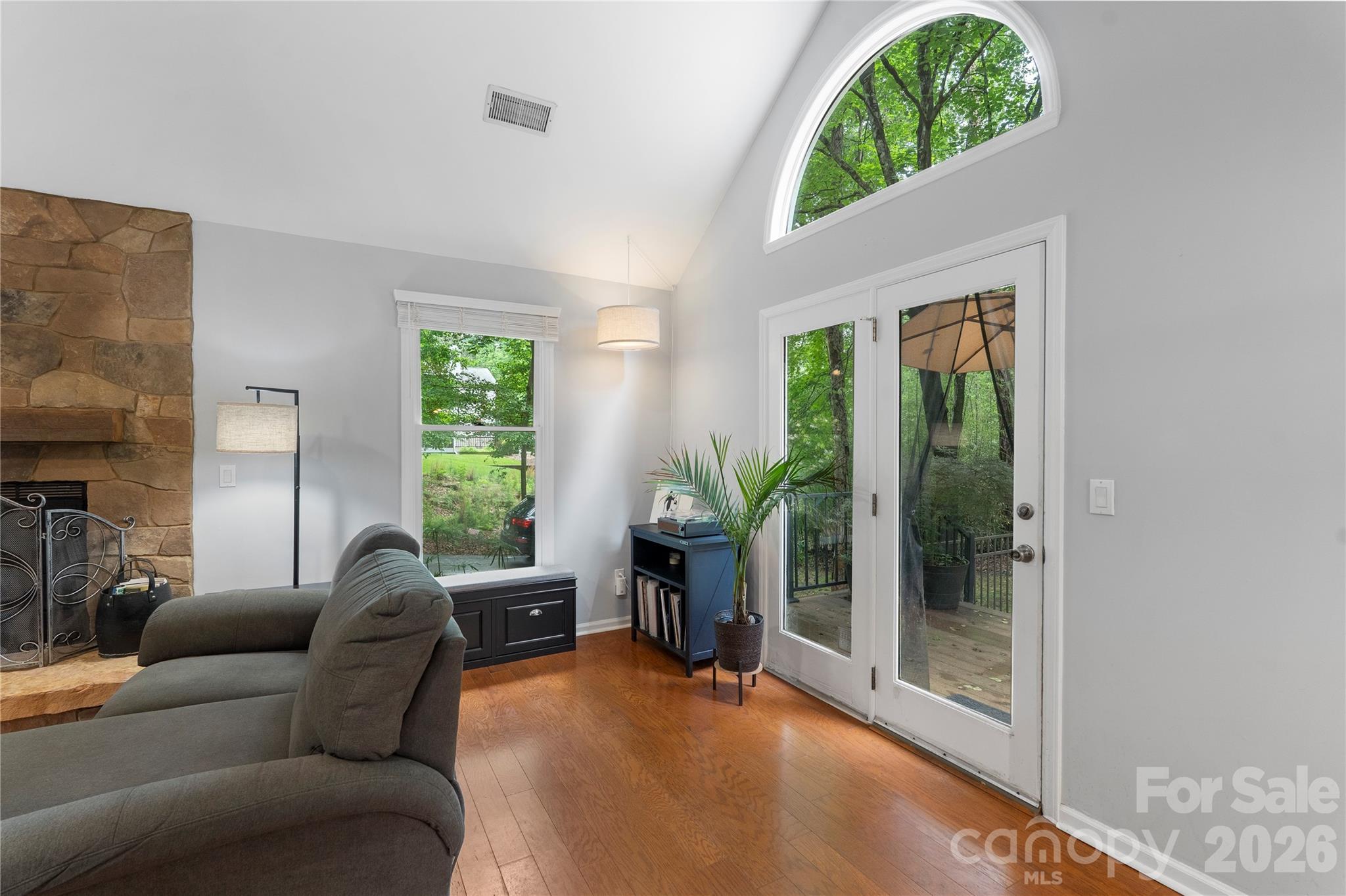Tega Cay - Residential