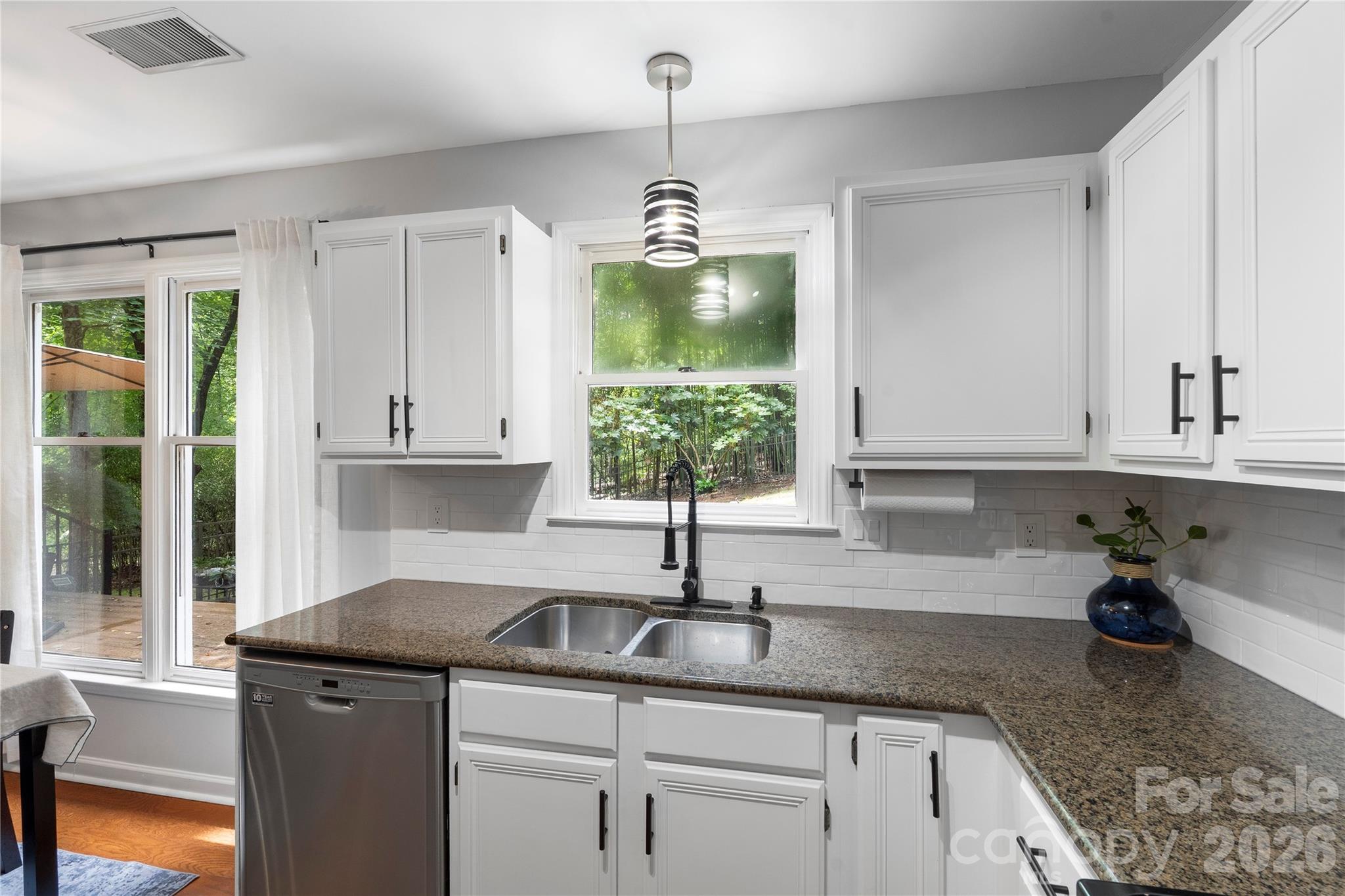 Tega Cay - Residential