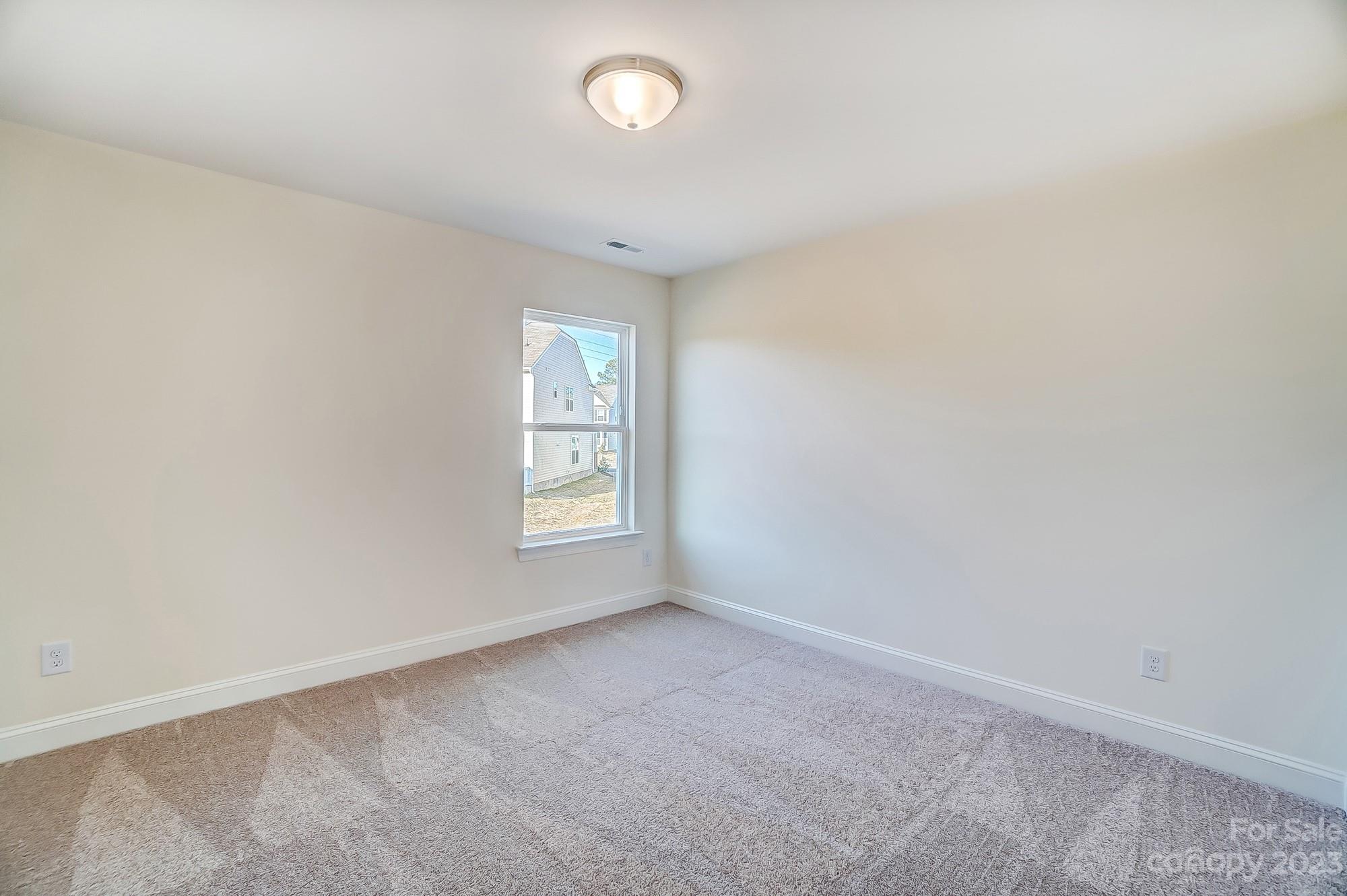 Hampton Woods - Residential