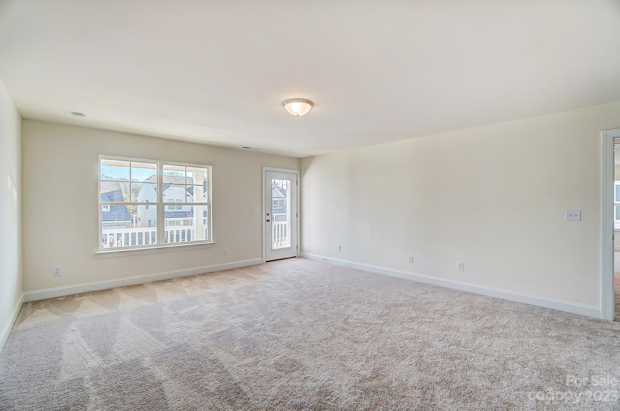 Hampton Woods - Residential