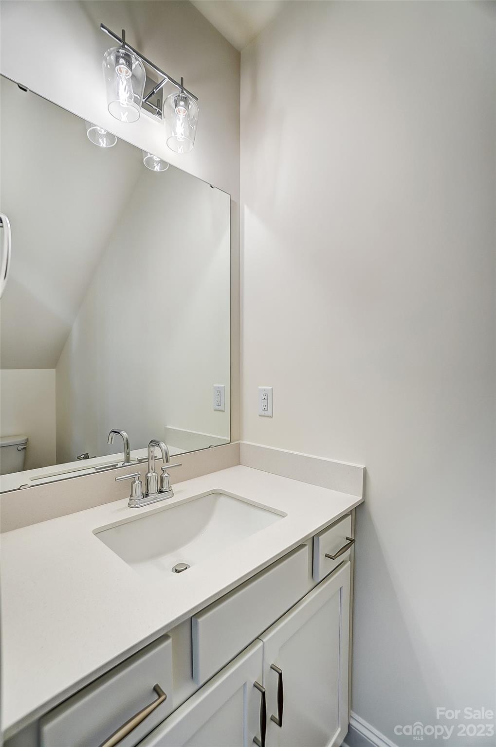 Hampton Woods - Residential