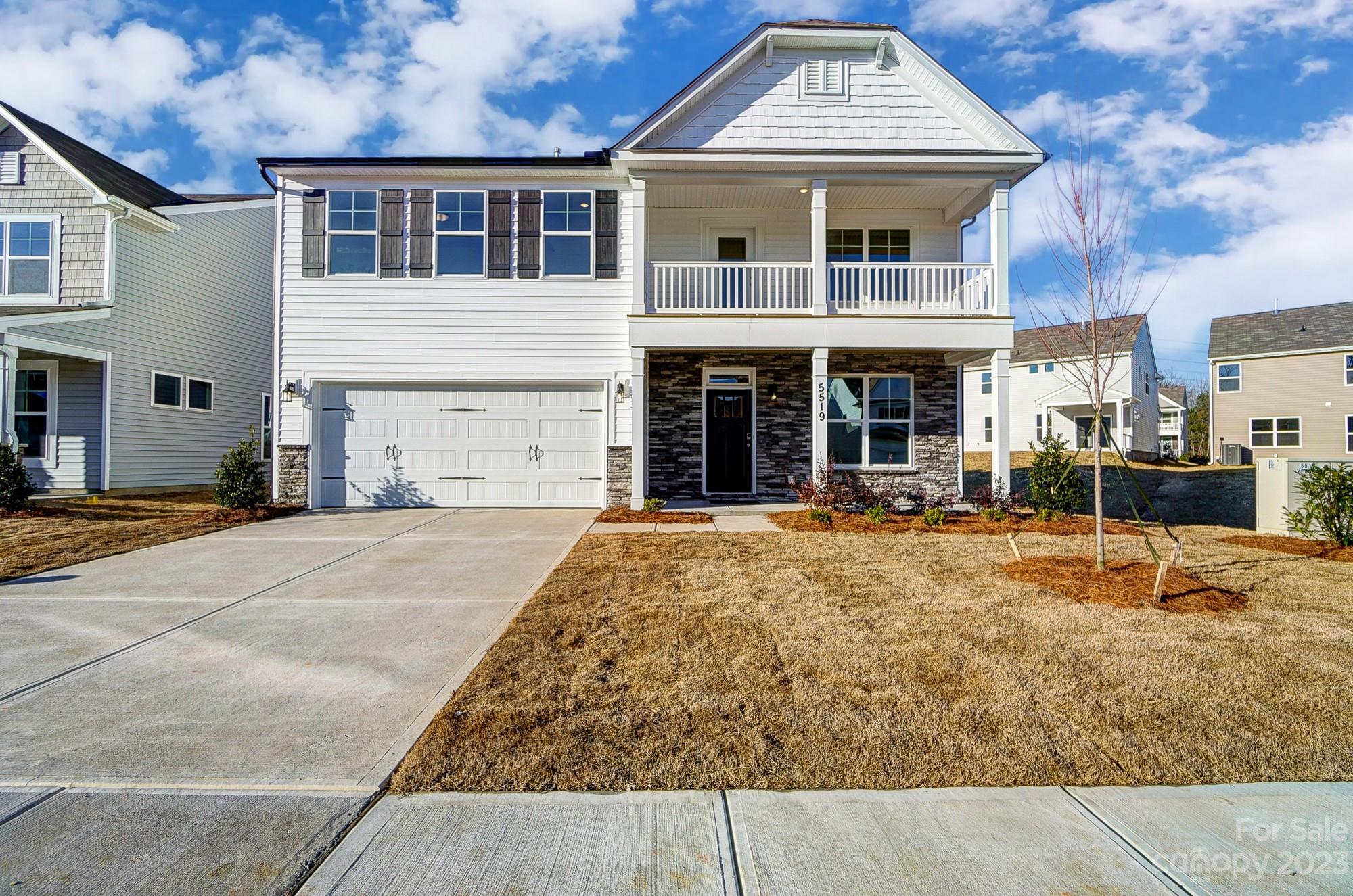 Hampton Woods - Residential